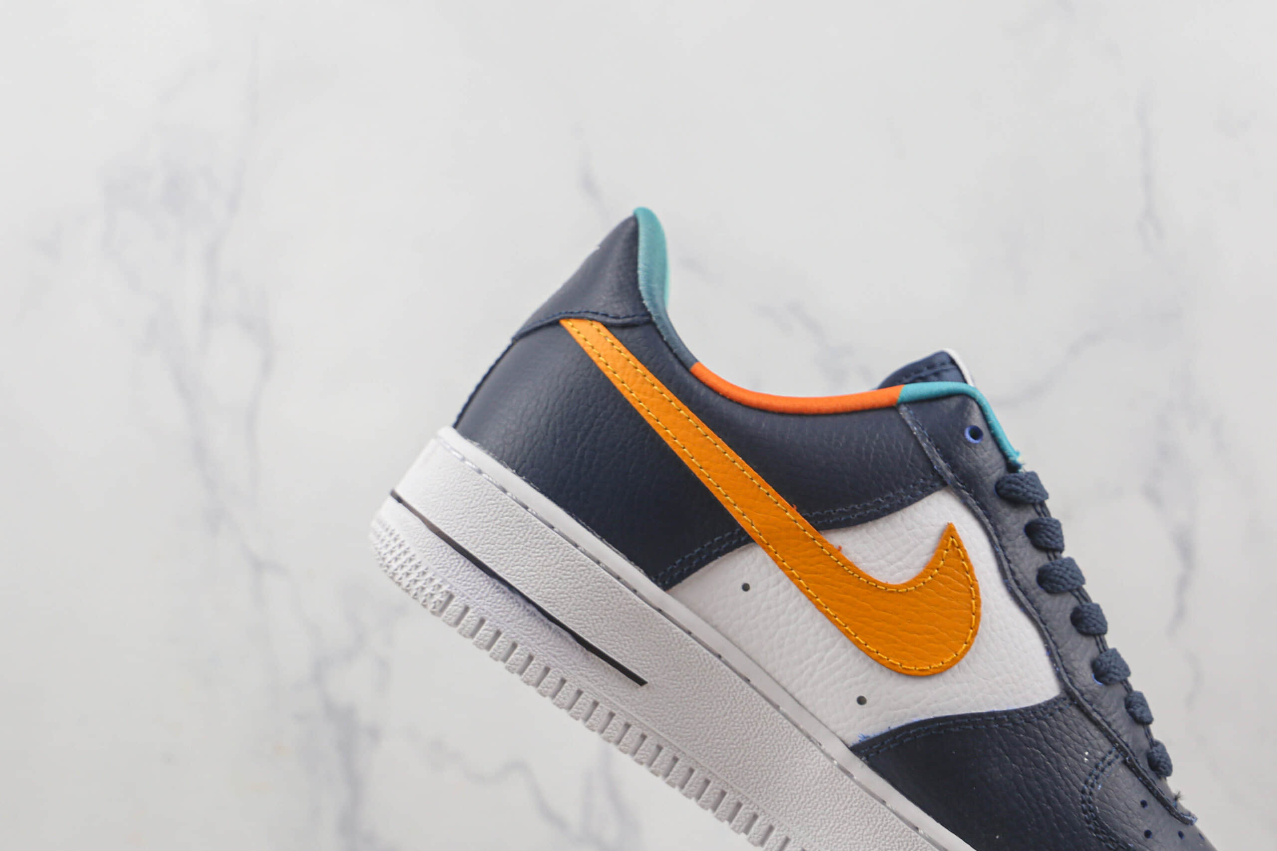 耐克Nike Air Force 1’07 Low莆田纯原复刻版本低帮空军一号藏蓝白配色板鞋内置气垫 货号:DM0109-400