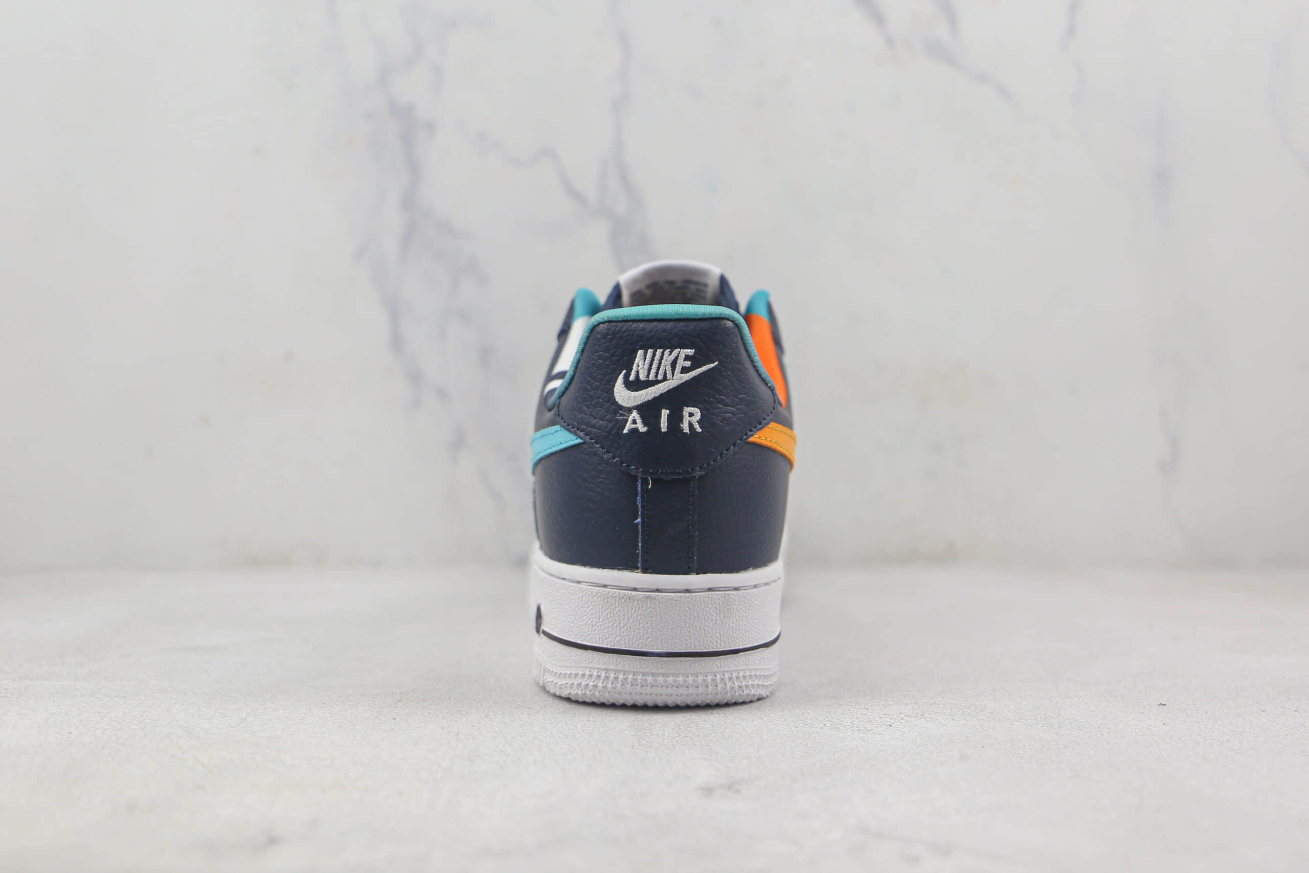 耐克Nike Air Force 1’07 Low莆田纯原复刻版本低帮空军一号藏蓝白配色板鞋内置气垫 货号:DM0109-400