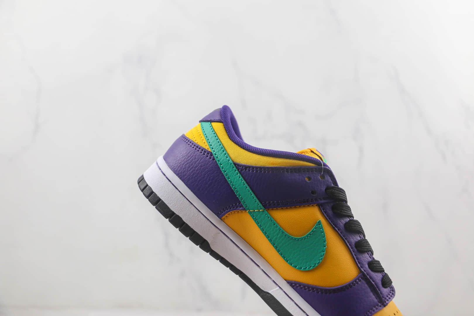 耐克Nike SB Dunk Low莆田纯原复刻版本低帮SB DUNK紫黄色莱斯莉洛杉矶火花队配色板鞋原楦头纸板打造 货号:DO9581-500