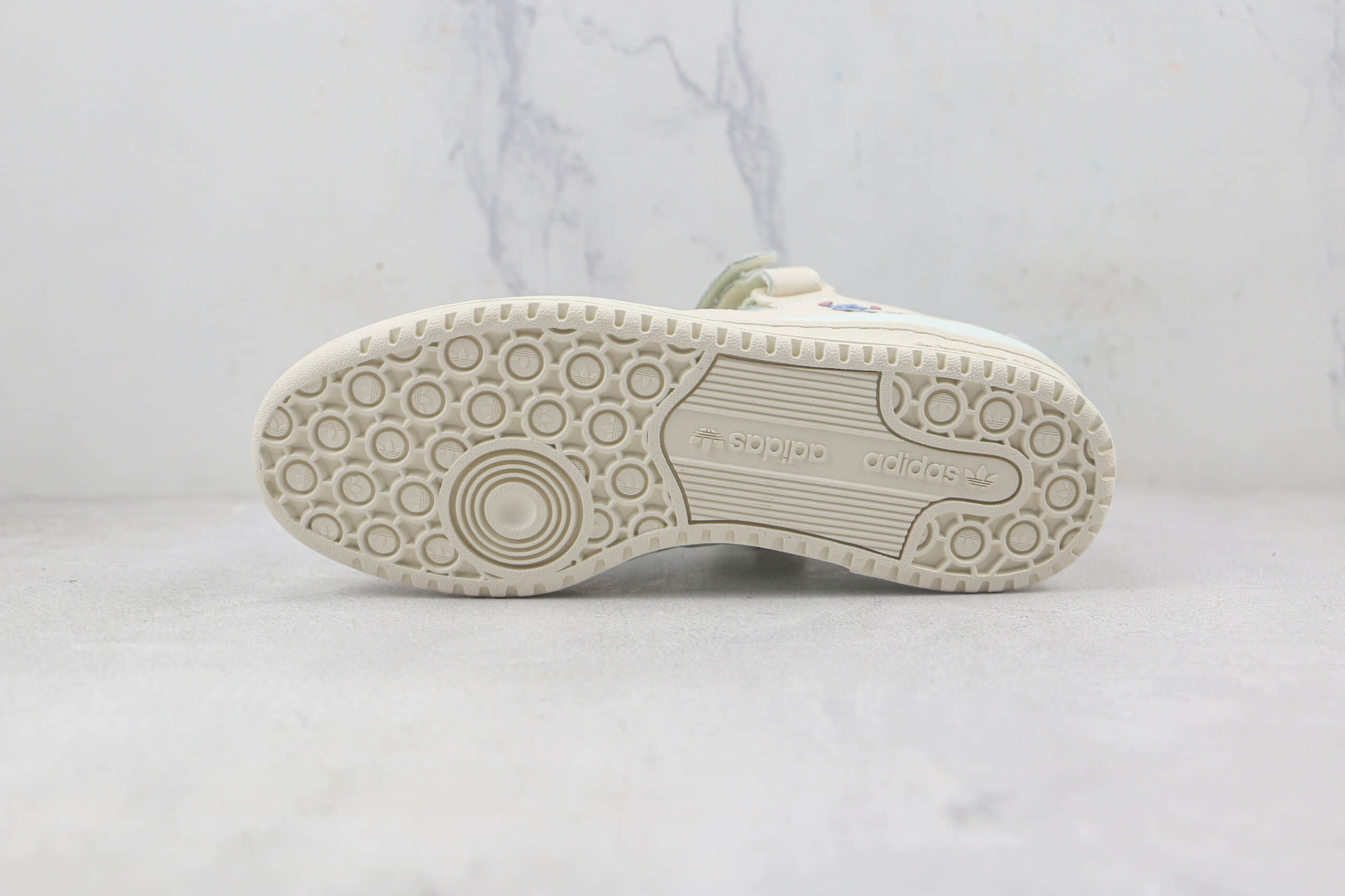 阿迪达斯Adidas Originals Forum 84 Low迪士尼联名款莆田纯原复刻版本Forum84罗马系列复古板鞋原楦头纸板打造 货号:HQ6374