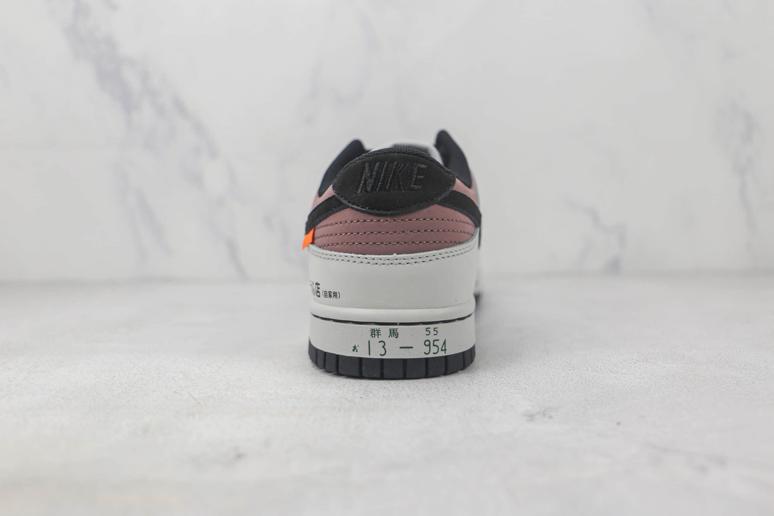 耐克Nike SB Dunk Low莆田天花板低帮SB DUNK藤原拓海灰黑配色板鞋原楦头纸板打造 货号:DD1391-107