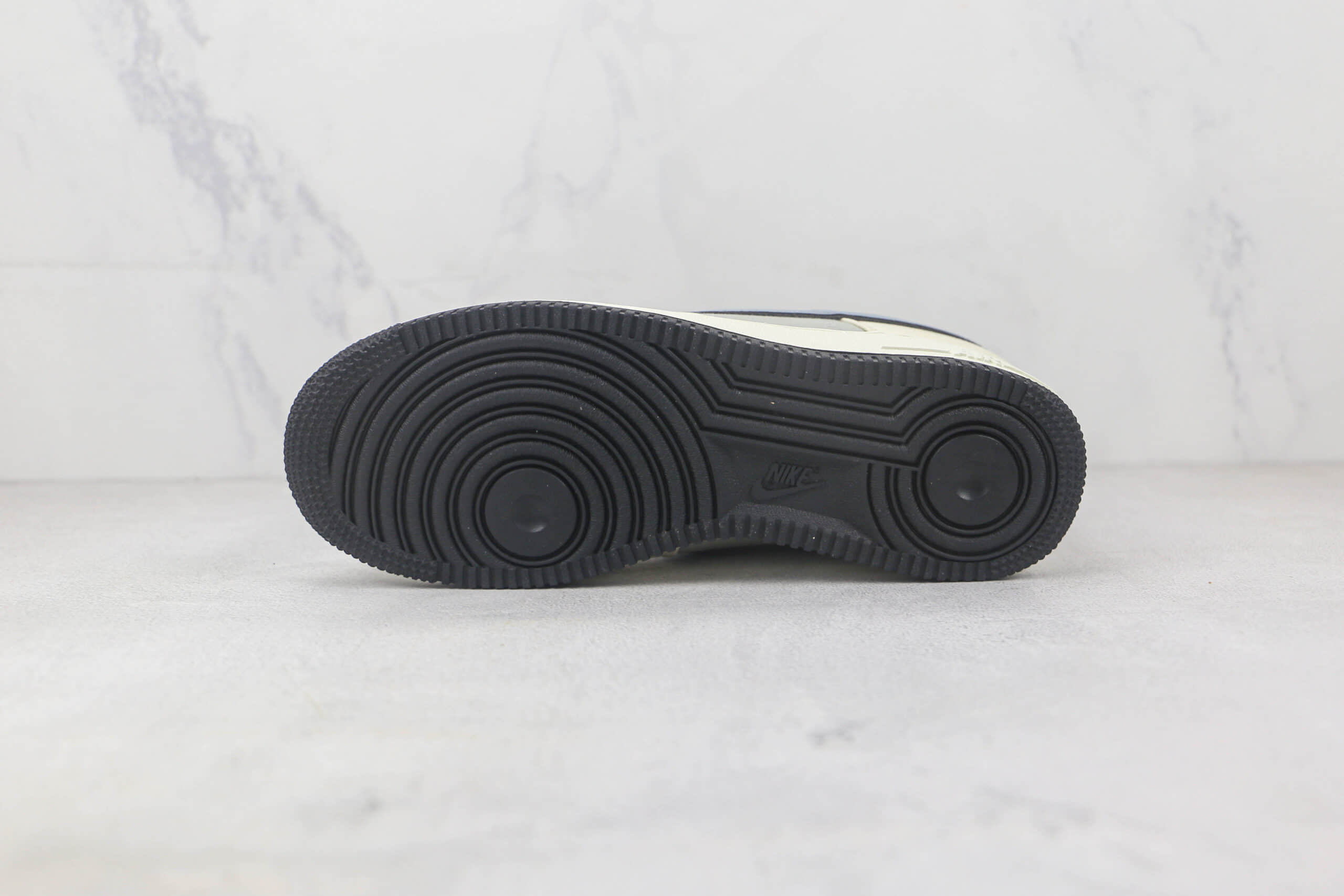 耐克Nike Air Force 1 Low 07莆田纯原复刻版本低帮空军一号浅烟灰色板鞋内置气垫原盒原标 货号:DG2296-020