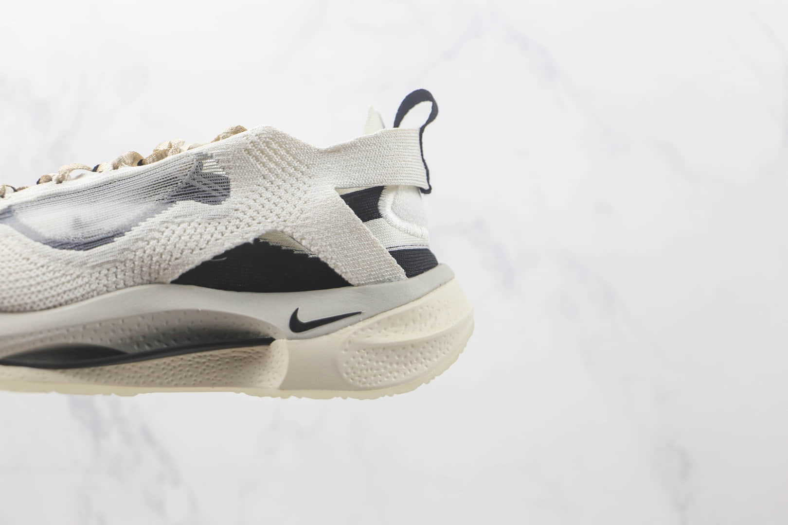 耐克Nike Spark Flyknit Coconut Milk Black莆田纯原复刻版本火花系列Flyknit解构编织奶白黑复古跑鞋原楦头纸板打造 货号:DD1901-001
