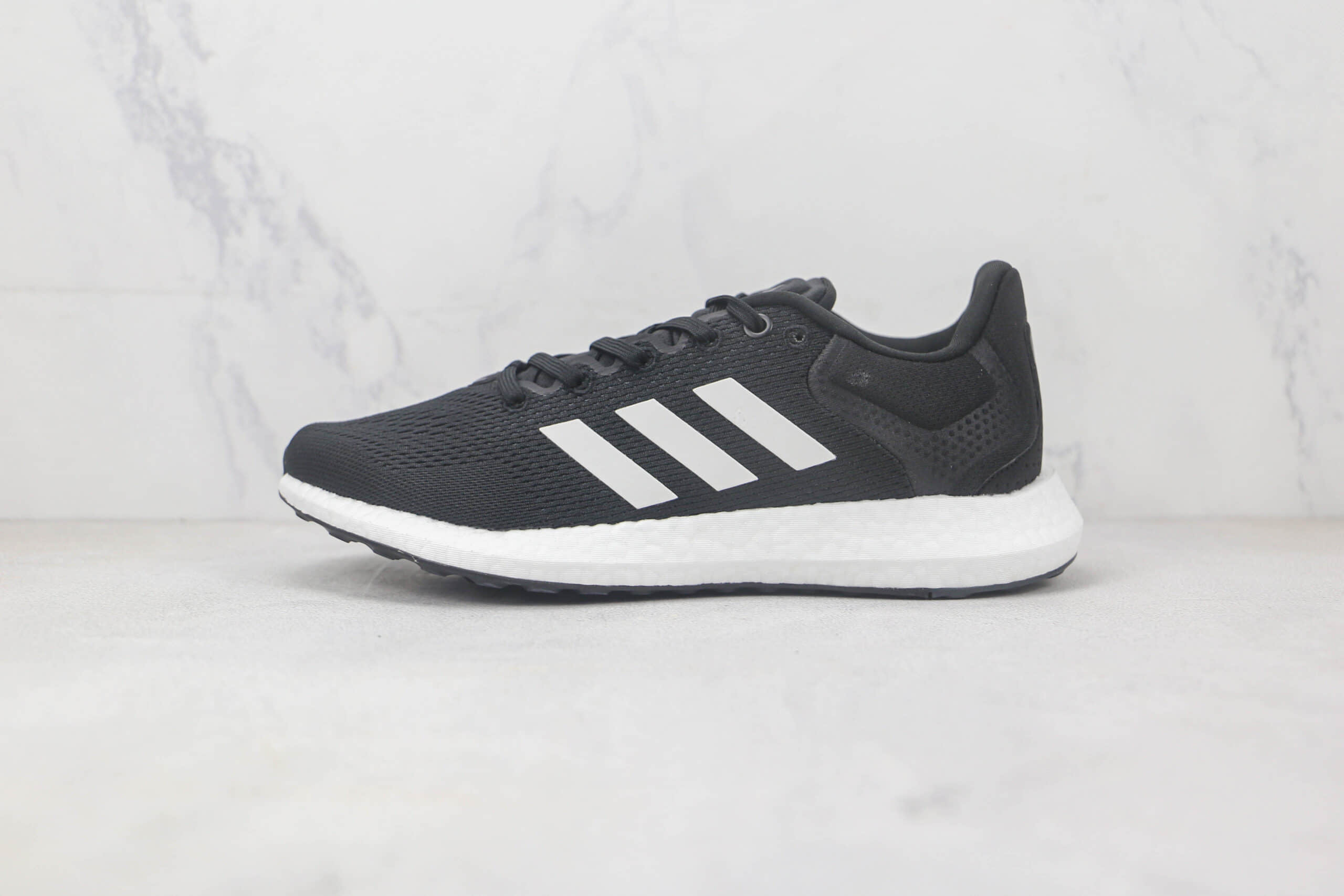 阿迪达斯Adidas Pure BOOST LTD莆田纯原复刻版本爆米花黑白色跑鞋原楦头纸板打造 货号:GW4832