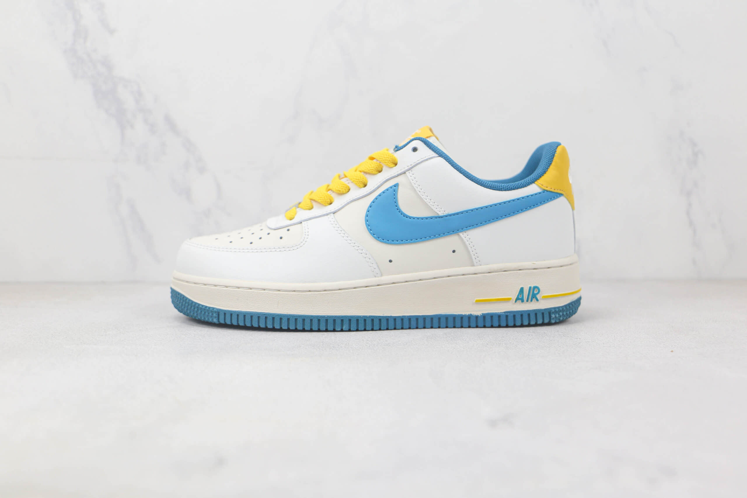耐克Nike Air Force 1’07莆田纯原复刻版本低帮空军一号AF1白蓝黄板鞋内置气垫 货号:CW3388-203