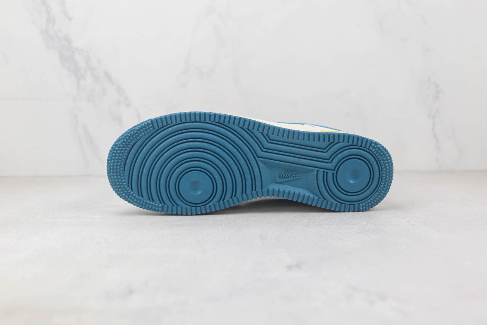 耐克Nike Air Force 1’07莆田纯原复刻版本低帮空军一号AF1白蓝黄板鞋内置气垫 货号:CW3388-203