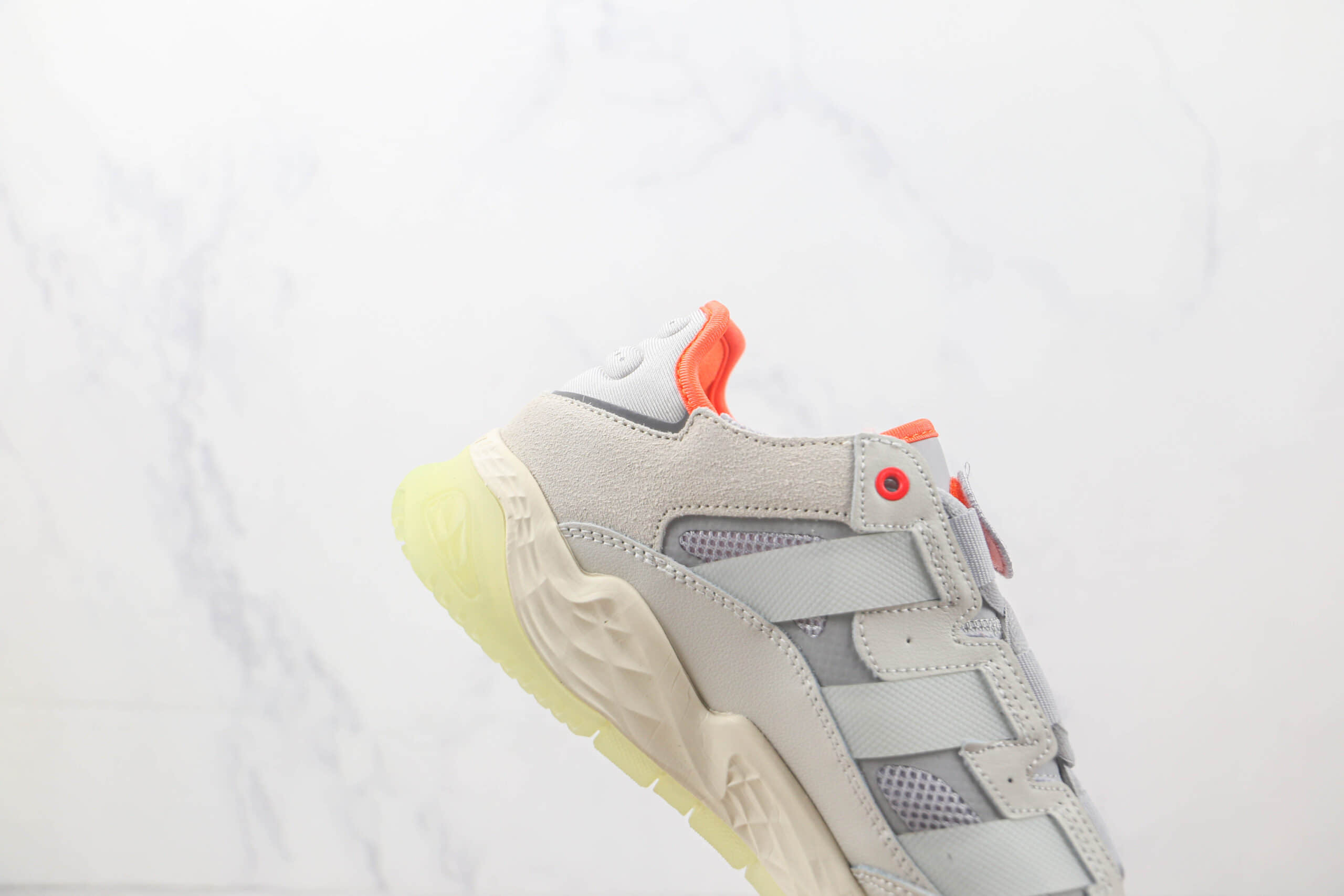 阿迪达斯adidas Originals Niteball纯原版本三叶草街球风格红白色篮球鞋 阿迪达斯复古篮球鞋 货号:GY8565