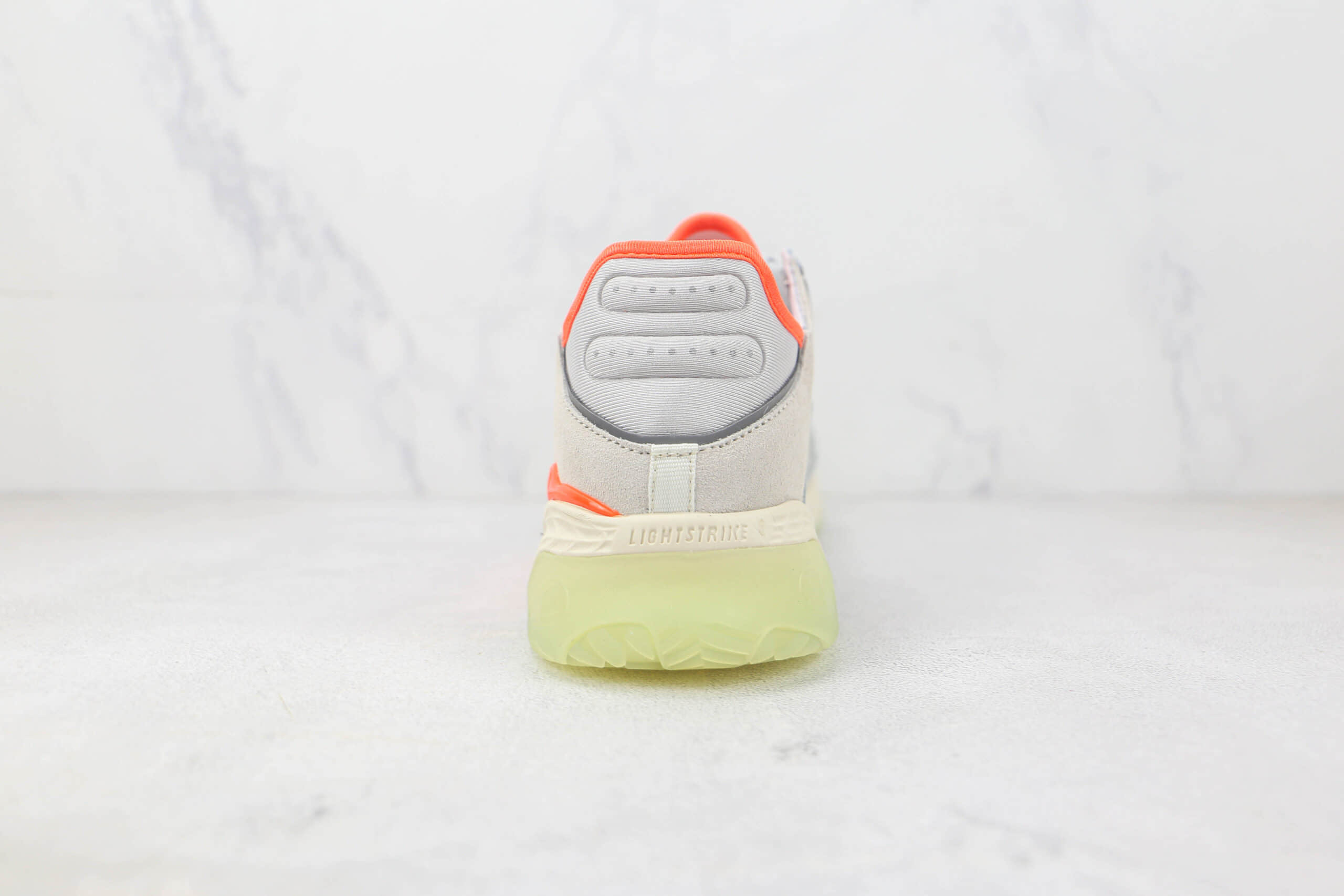 阿迪达斯adidas Originals Niteball纯原版本三叶草街球风格红白色篮球鞋 阿迪达斯复古篮球鞋 货号:GY8565