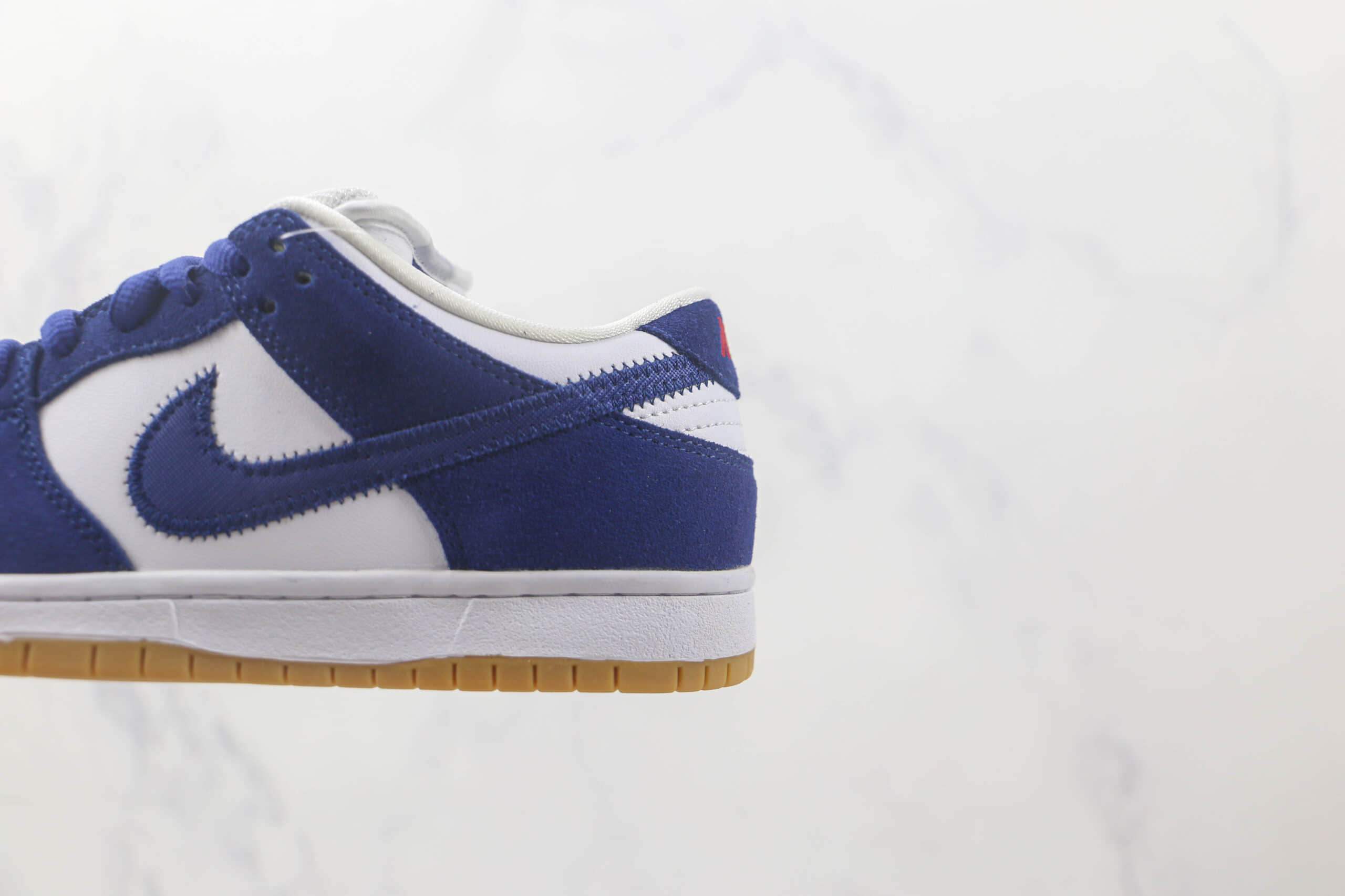 耐克Nike SB Dunk Low Dunk Pro PRM Los Angeles Dodgers纯原版本低帮SB DUNK白蓝色洛杉矶道奇板鞋 耐克DUNK厚鞋舌板鞋 货号:DO9395-400