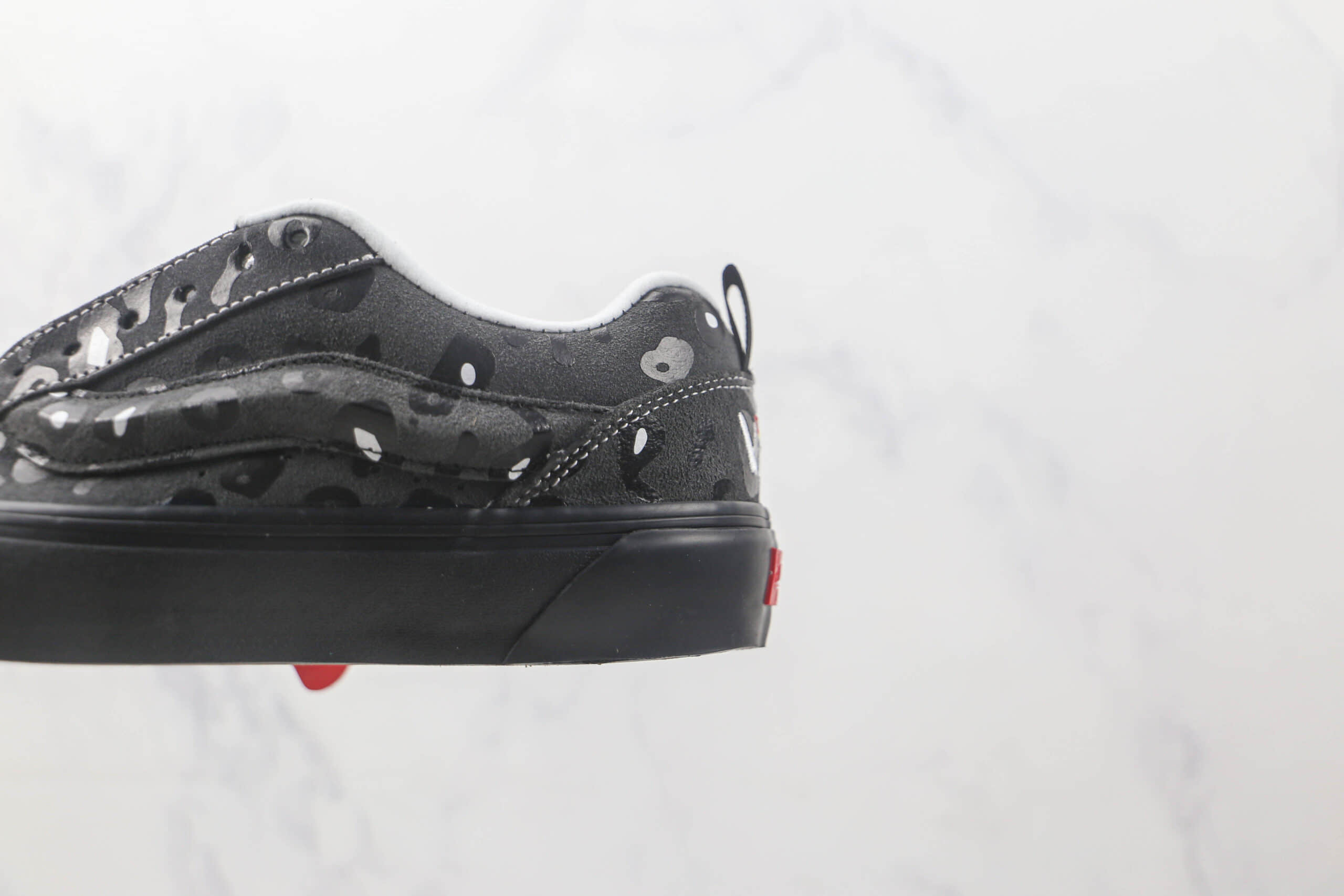 万斯VANS x Imran Potato联名款纯原版本低帮灰色豹纹面包鞋 万斯联名款低帮硫化板鞋 货号:VN0A7Q5JB3M
