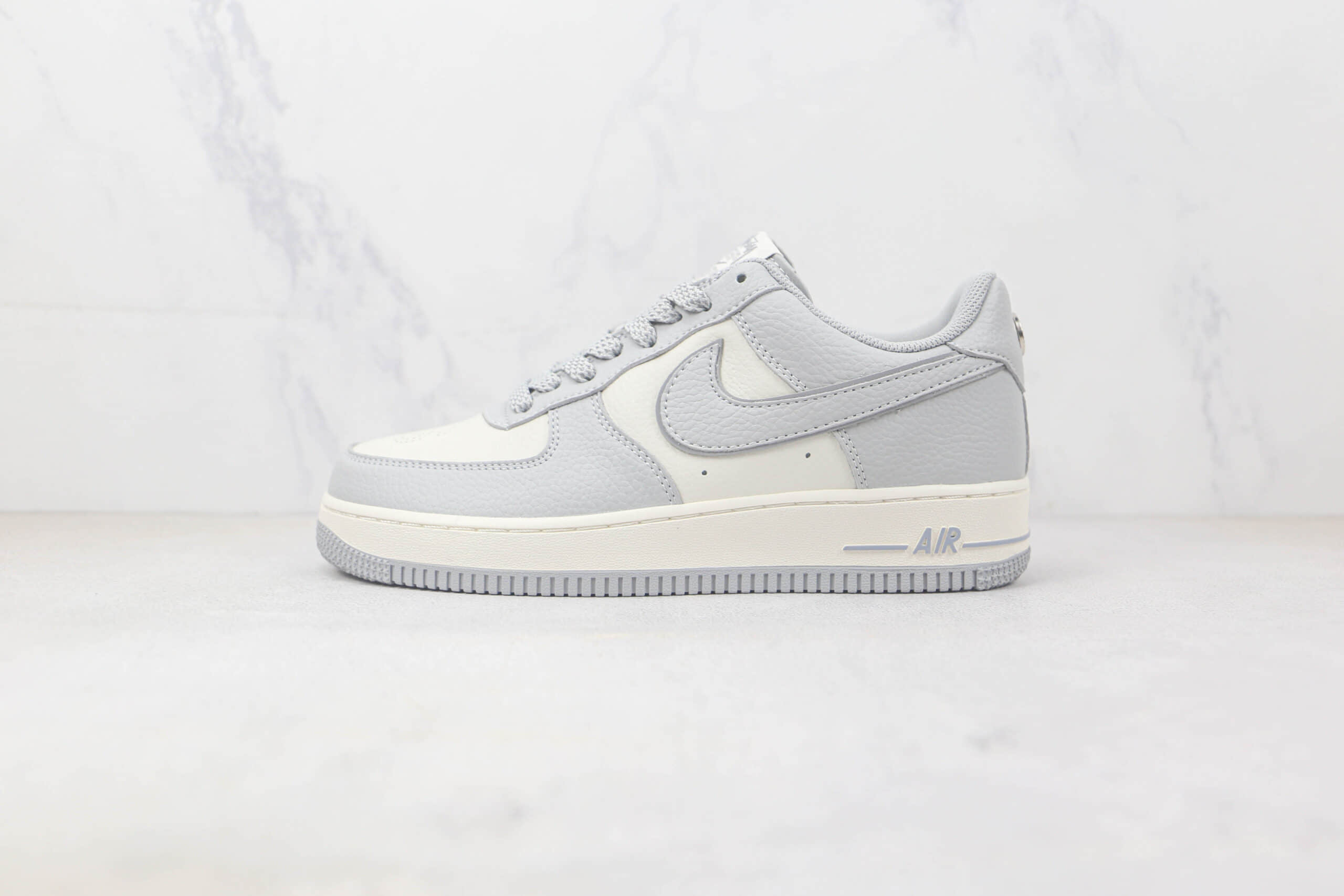 耐克Nike Air Force 1 07 Low纯原版本低帮空军一号斯图里联名款白灰色3M反光板鞋 耐克空军一号联名款 货号：ST2022-616