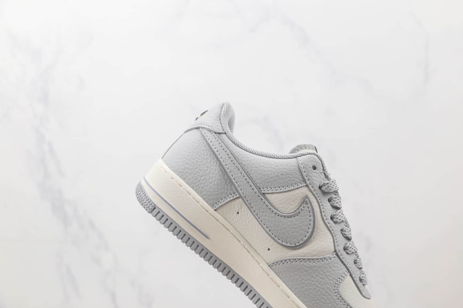 耐克Nike Air Force 1 07 Low纯原版本低帮空军一号斯图里联名款白灰色3M反光板鞋 耐克空军一号联名款 货号：ST2022-616