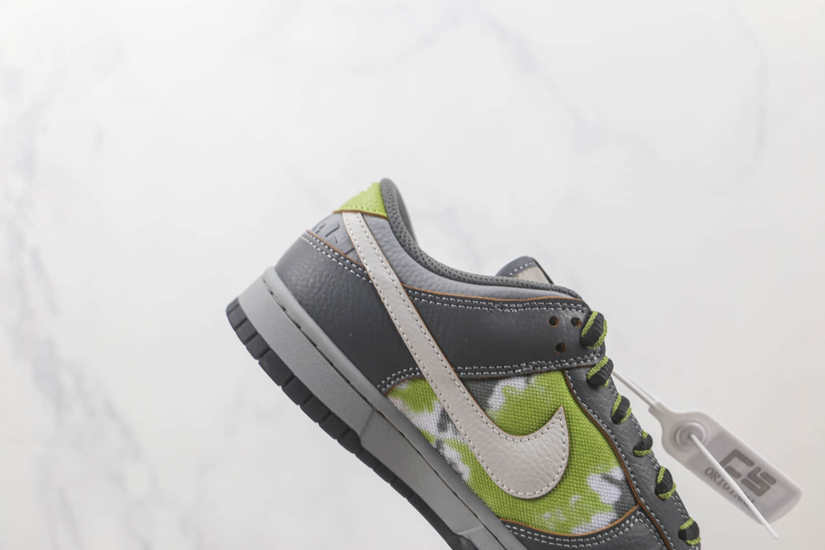 耐克Nike SB Dunk Low Dunk纯原版本低帮SB DUNK灰绿色板鞋 耐克DUNK鞋货源 货号:FD8775-002