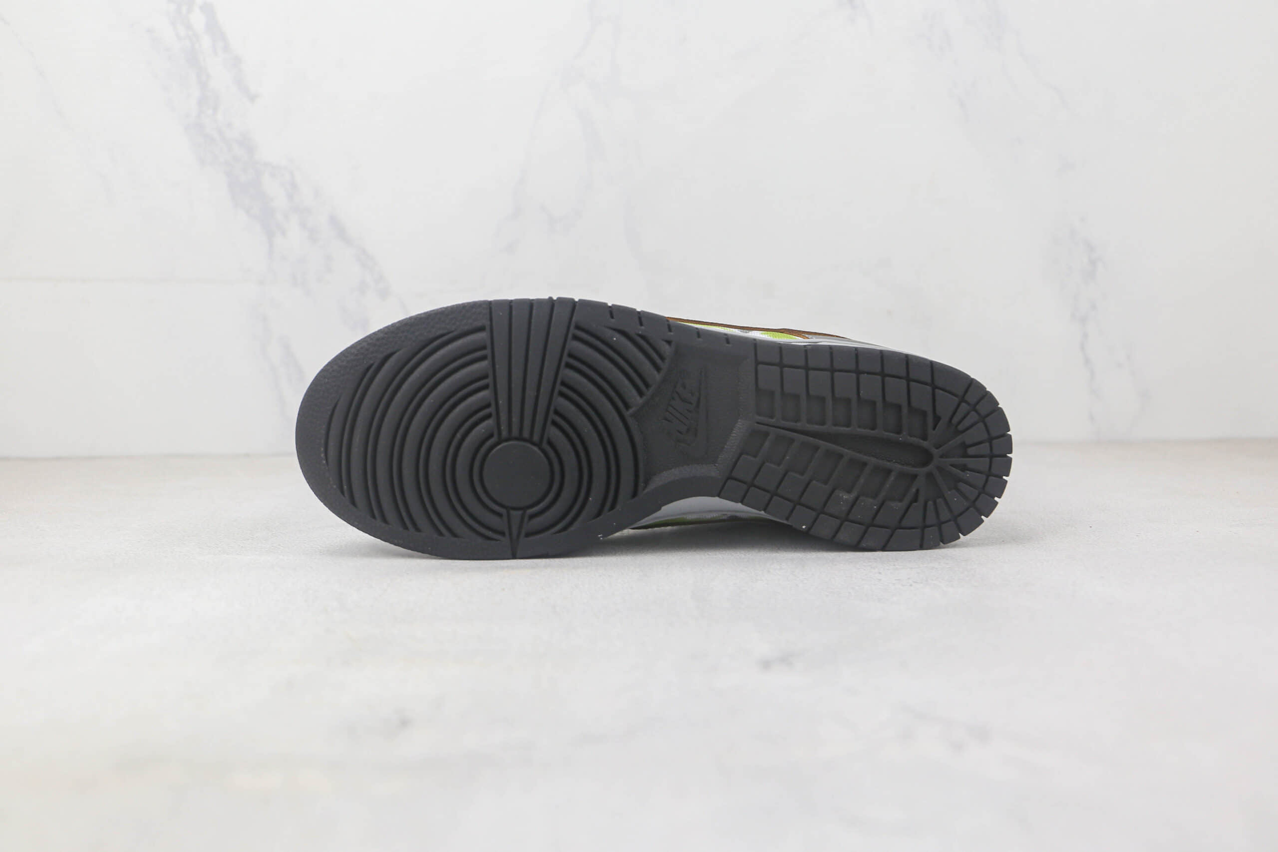 耐克Nike SB Dunk Low Dunk纯原版本低帮SB DUNK灰绿色板鞋 耐克DUNK鞋货源 货号:FD8775-002