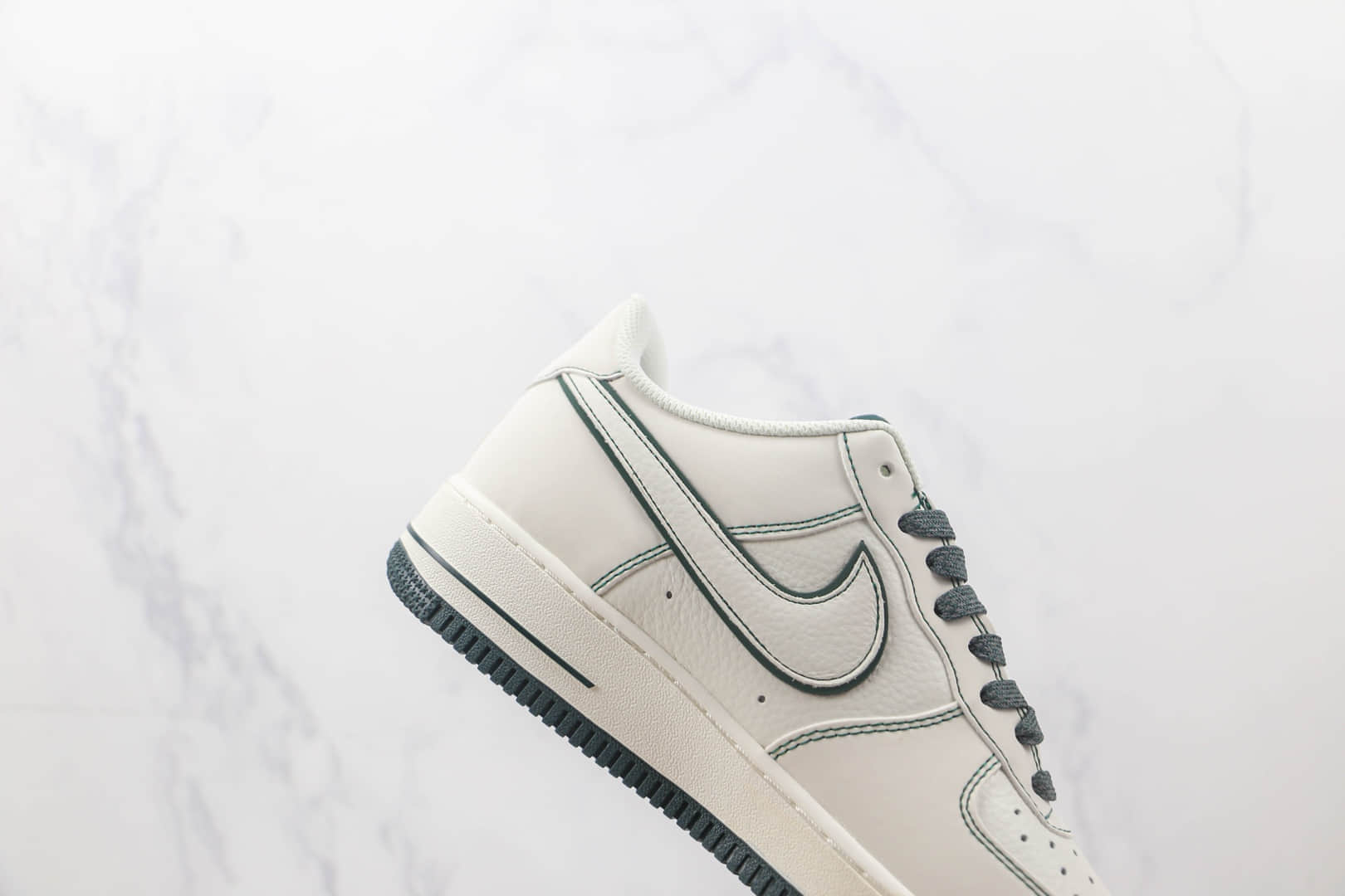 耐克Nike Air Force 1 Low ’07纯原版本低帮空军一号白灰色板鞋 耐克空军一号马克笔系列 货号：UN3699-066