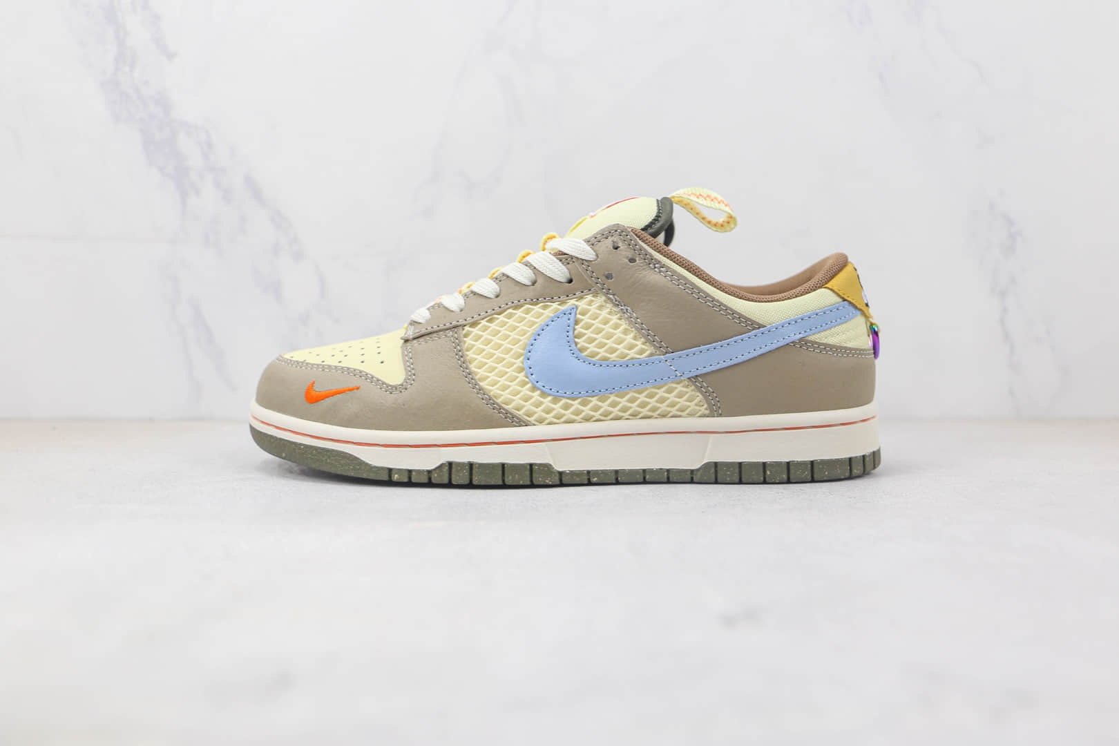 耐克Nike Dunk Low Retro Cartoon纯原版本低帮DUNK棕黄色卡通印花板鞋 耐克DUNK工厂货源 货号:DX6038-741