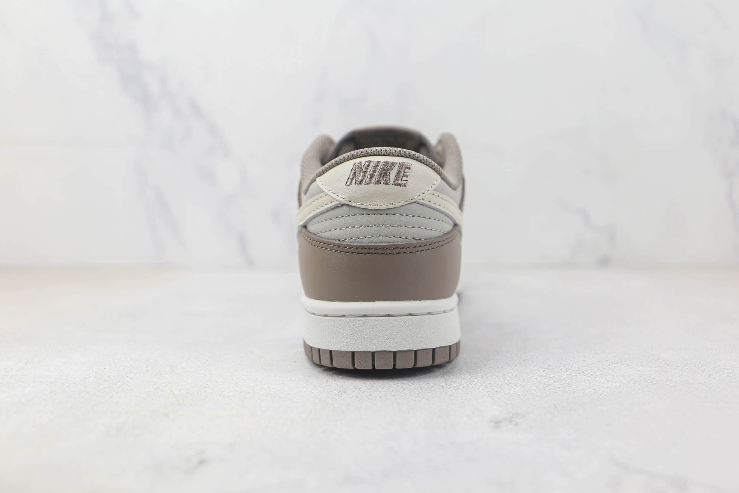 耐克Nike SB Dunk Low Dunk纯原版本SB DUNK灰色休闲板鞋 耐克DUNK工厂 货号:FD0792-001