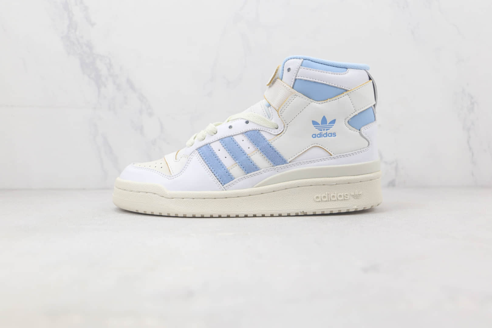阿迪达斯Adidas Originals Forum纯原版本高帮白蓝色复古板鞋 阿迪达斯Forum校园板鞋 货号:GW5924