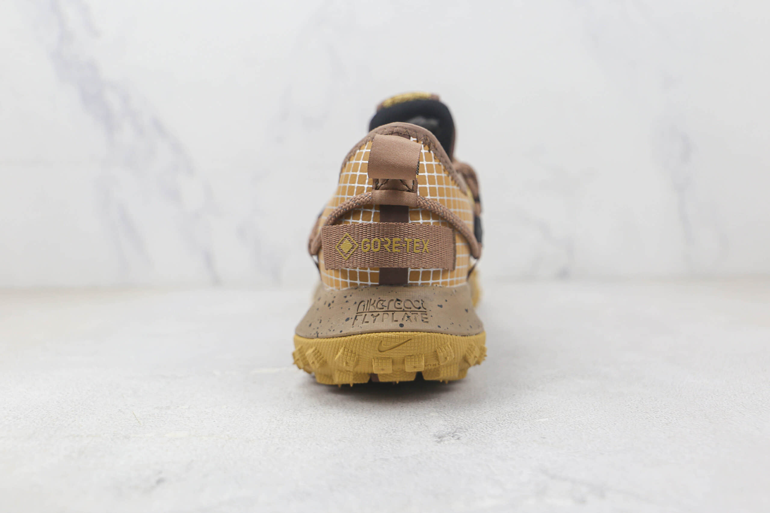 耐克Nike ACG Mountain Fly Low GTX SE纯原版本ACG机能系列户外登山鞋 耐克ACG系列攀岩鞋 货号：DD2861-007