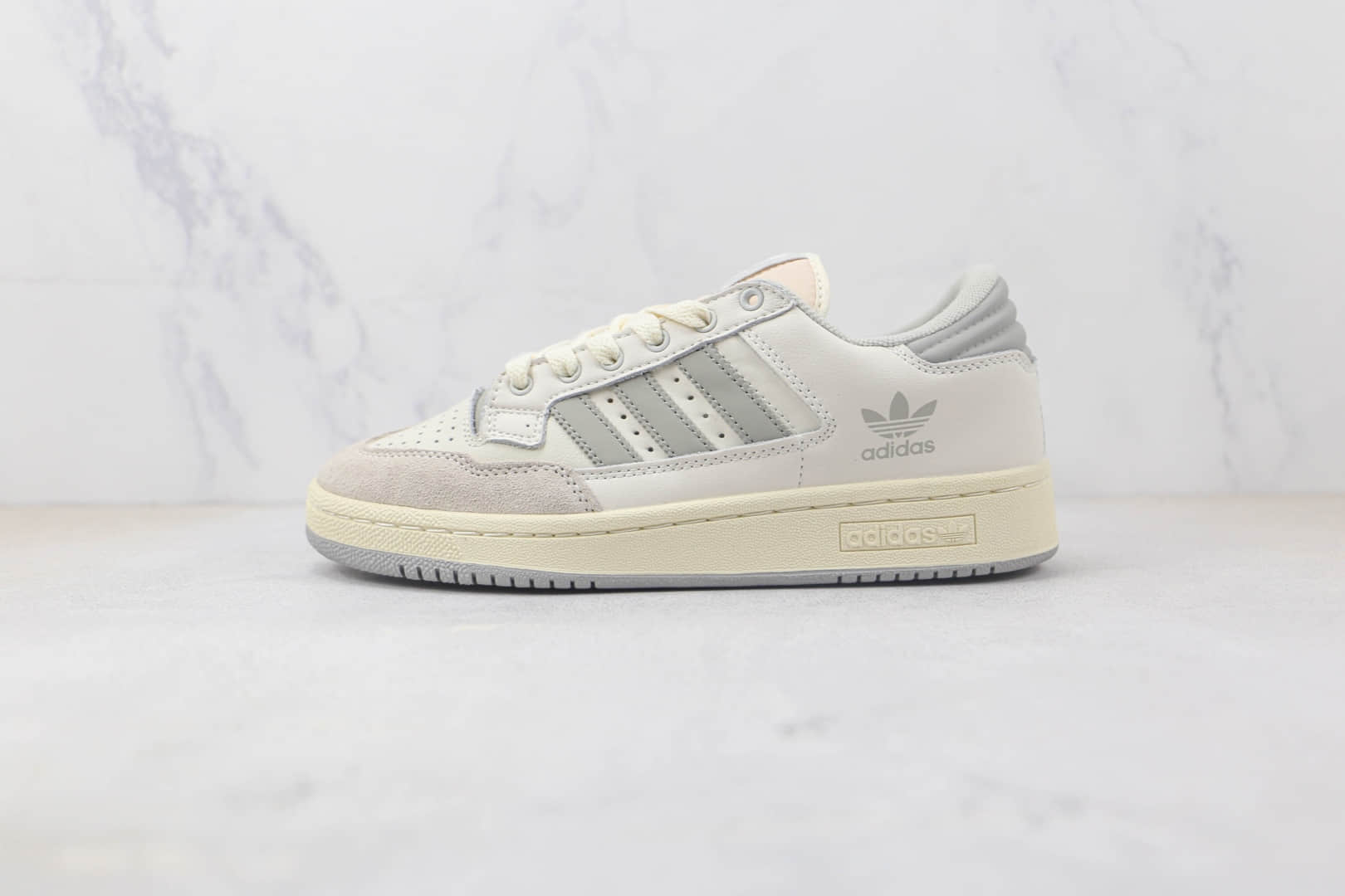 阿迪达斯Adidas Originals Centennial 85 Low纯原版本白灰色复古休闲板鞋 阿迪达斯复古校园板鞋 货号：GX2213