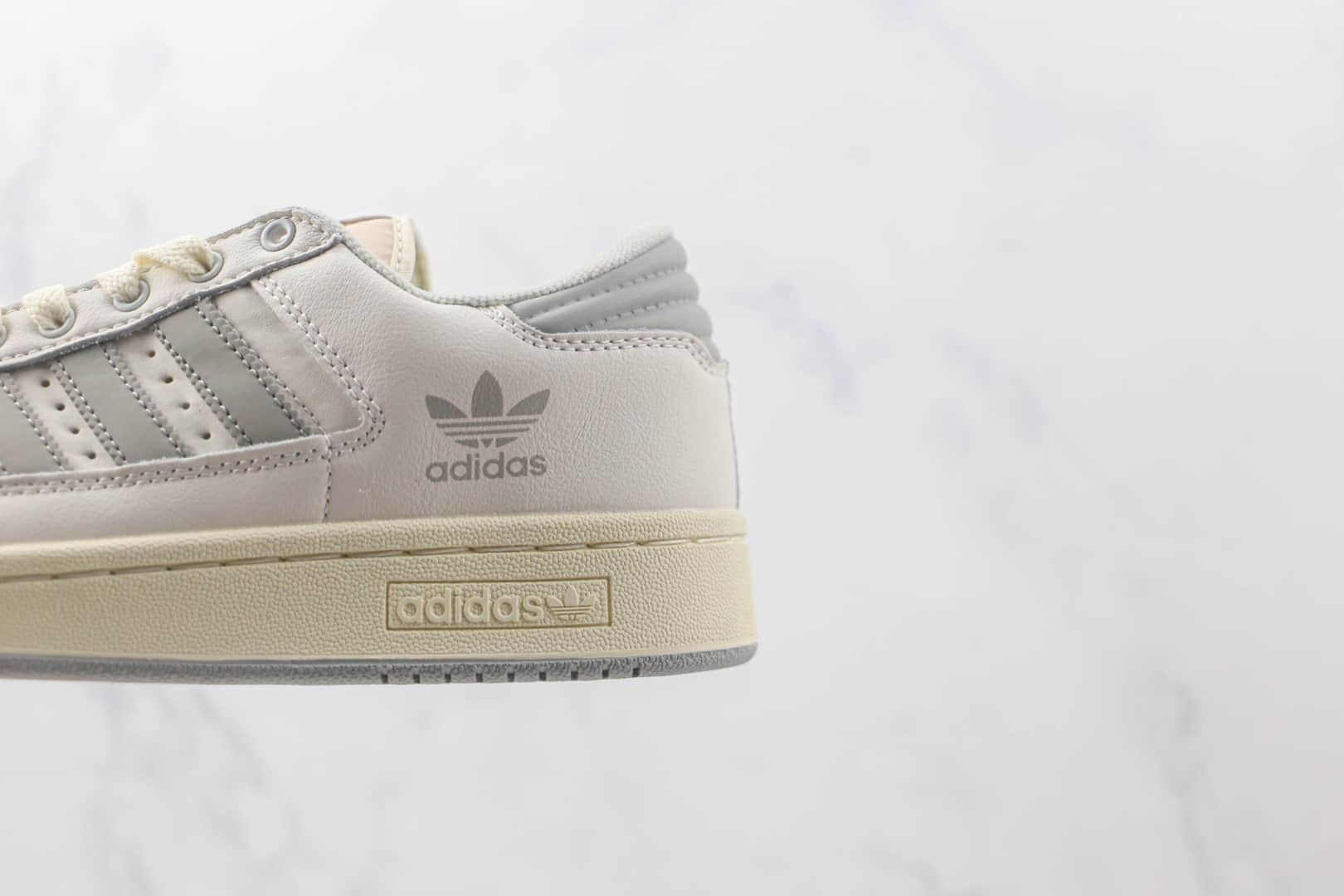 阿迪达斯Adidas Originals Centennial 85 Low纯原版本白灰色复古休闲板鞋 阿迪达斯复古校园板鞋 货号：GX2213