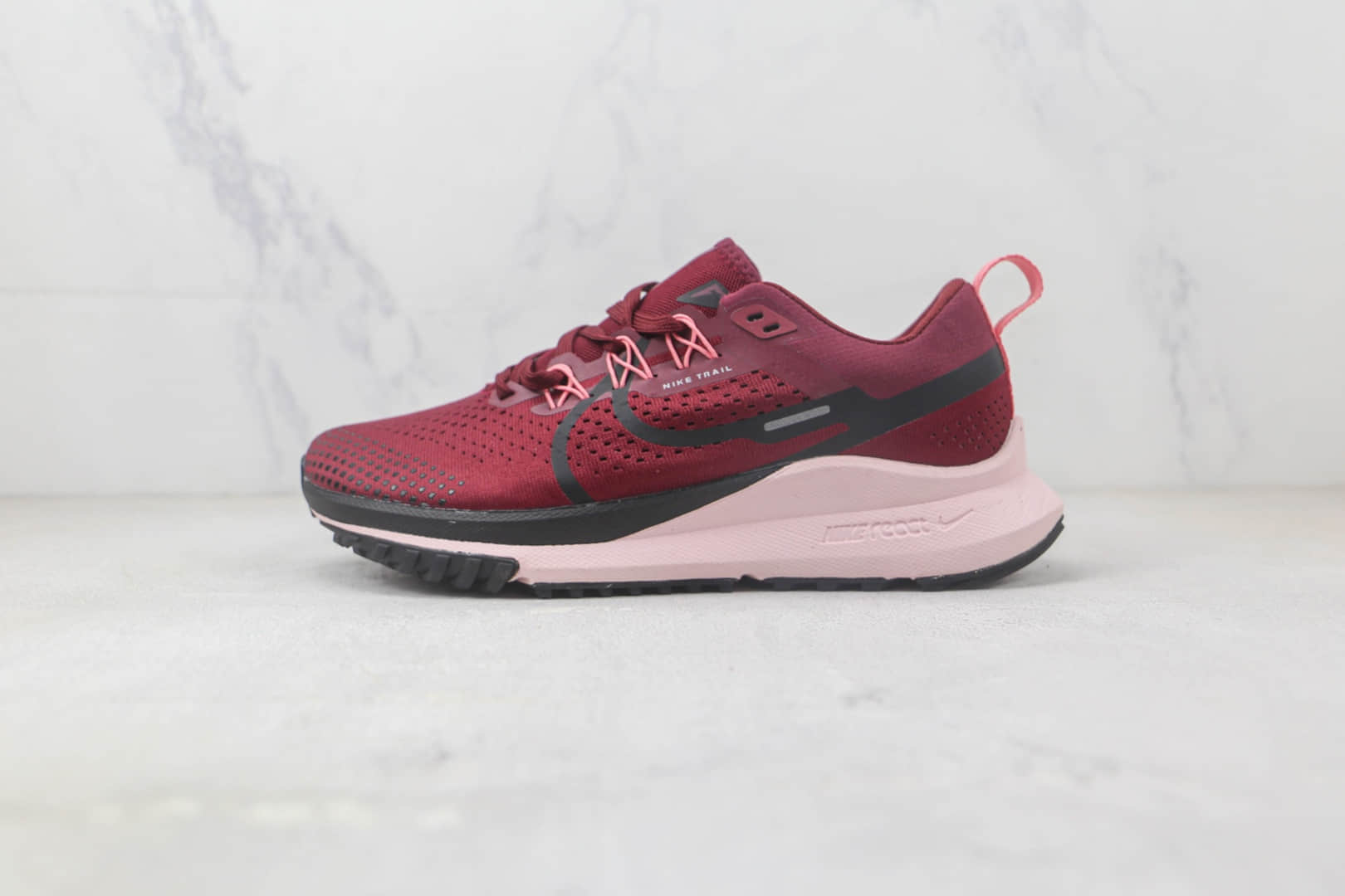 耐克Nike Pegasus Trail 4纯原版本户外越野红粉色慢跑鞋 耐克天花板户外跑鞋 货号:DJ6158-401