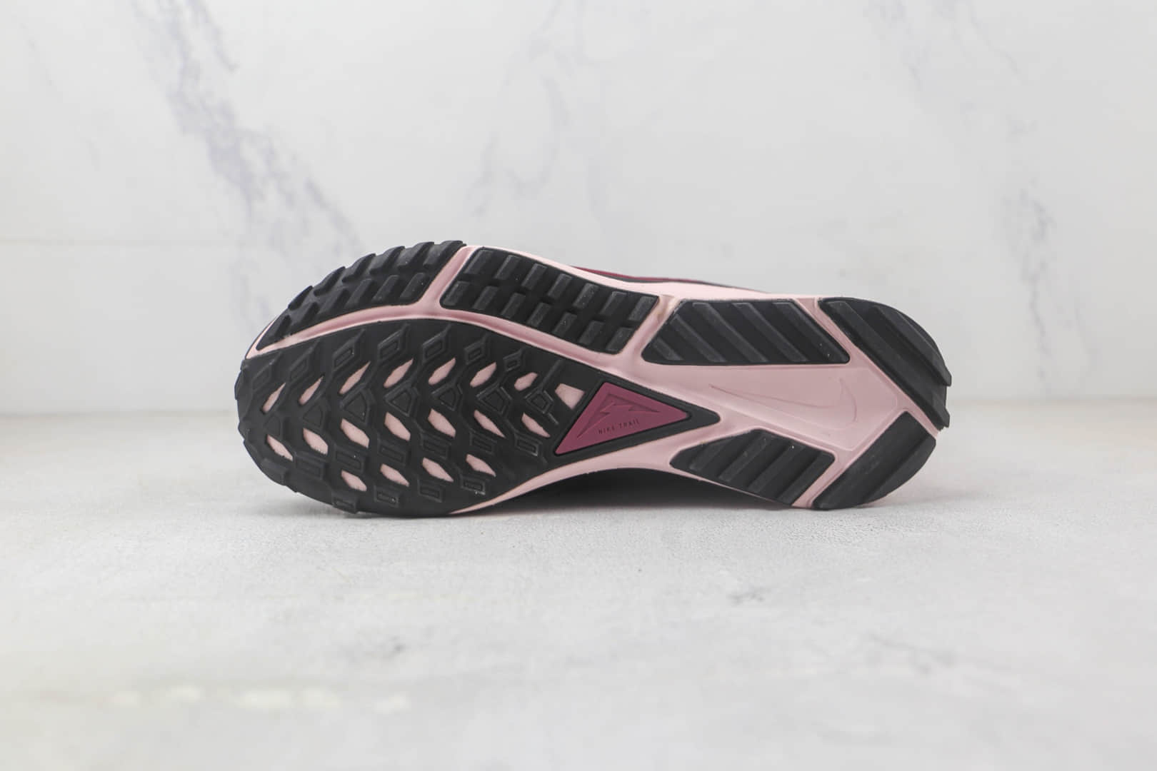 耐克Nike Pegasus Trail 4纯原版本户外越野红粉色慢跑鞋 耐克天花板户外跑鞋 货号:DJ6158-401