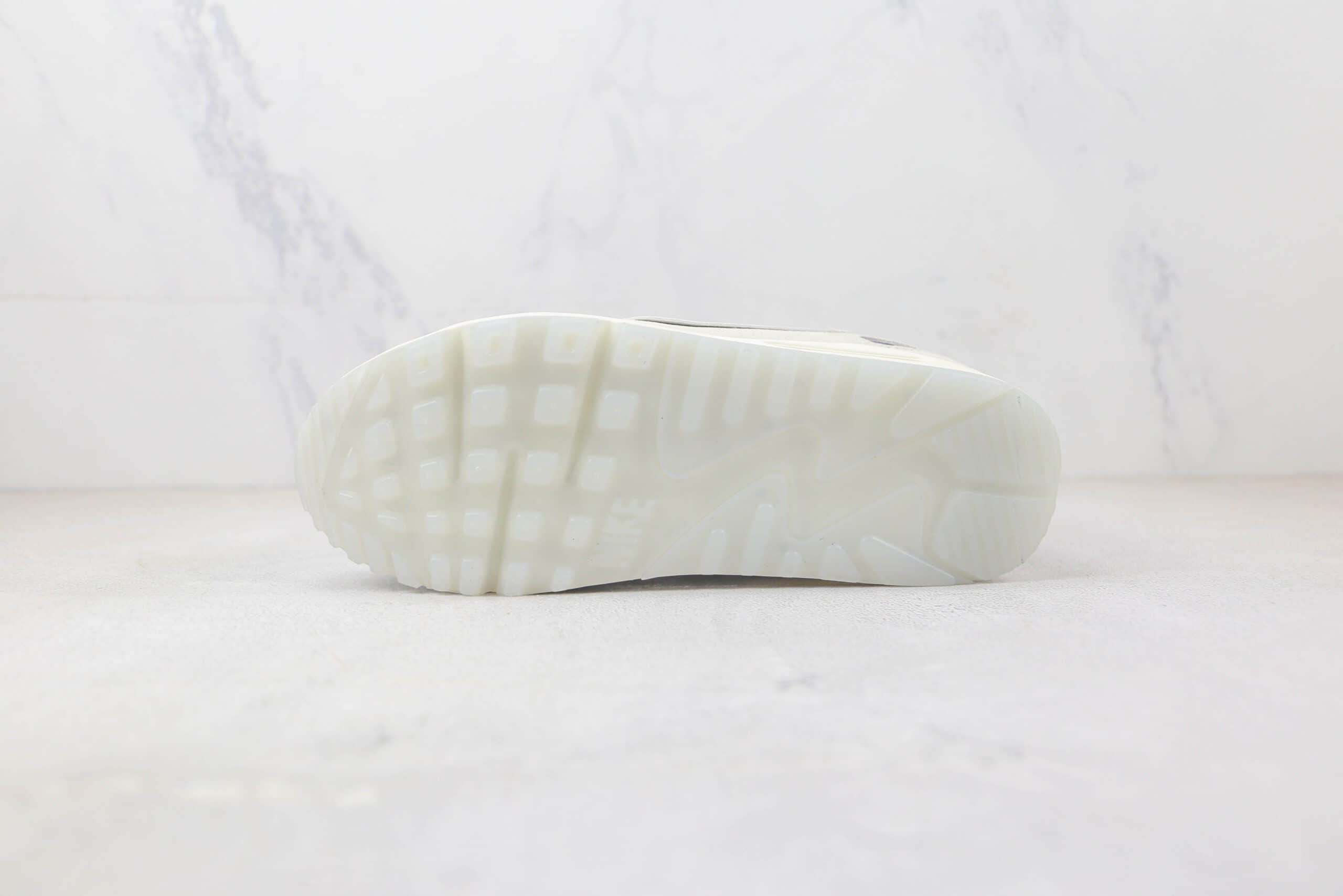 耐克Nike Air Max 90纯原版本灰白色Max90气垫鞋 耐克Max系列气垫鞋 货号:DM9922-102