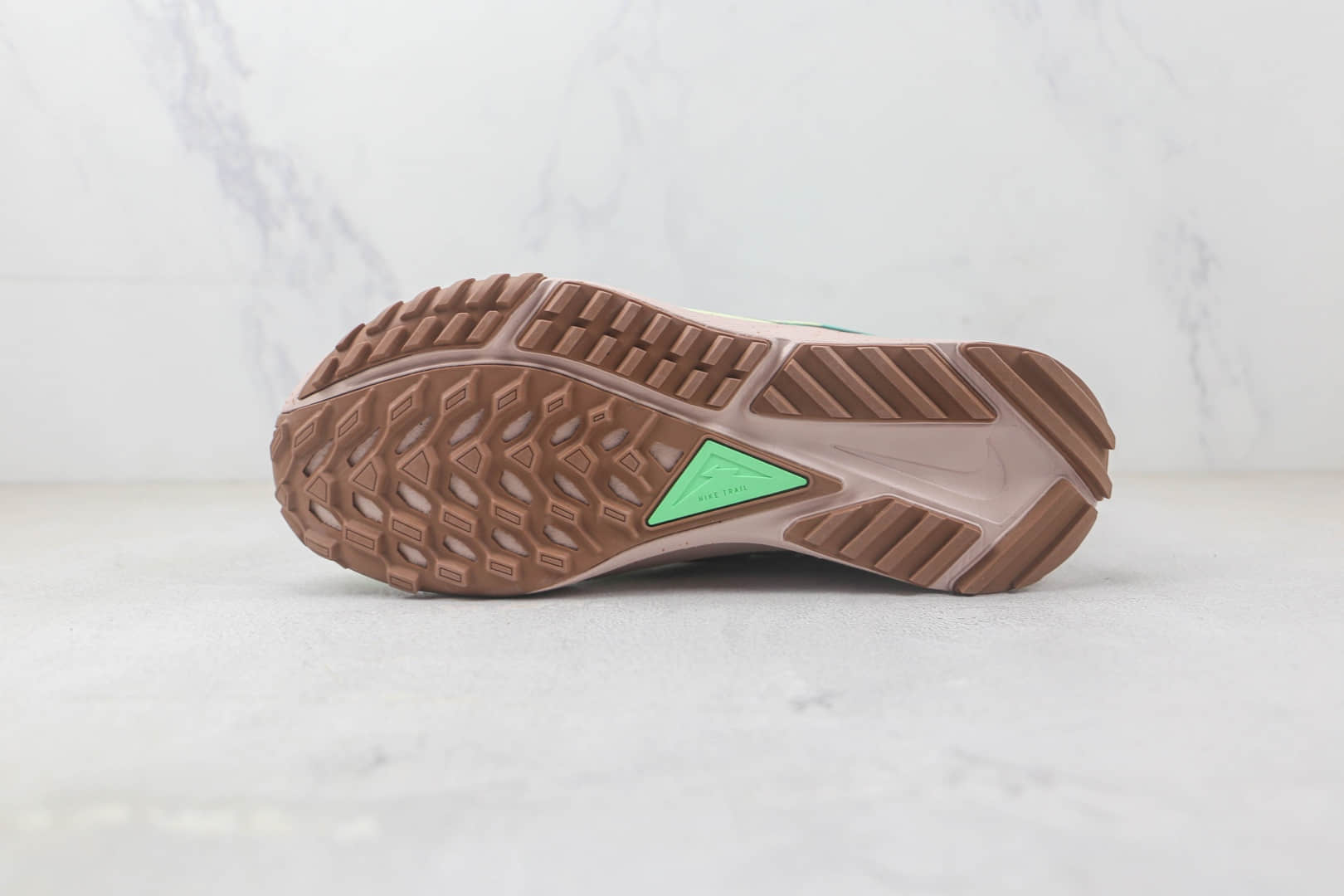 耐克Nike Pegasus Trail 4纯原版本绿粉色户外越野跑鞋 耐克越野系列跑鞋 货号:DJ6158-501