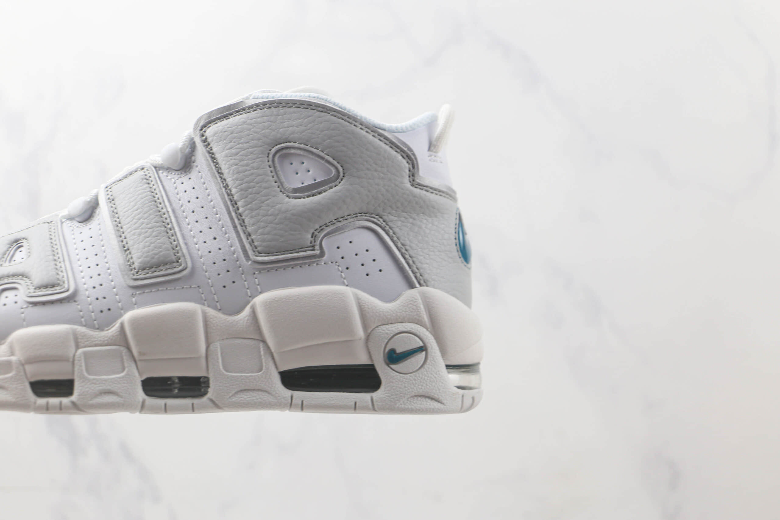 耐克Nike Air More Uptempo纯原版本皮蓬大R灰白色实战篮球鞋 耐克皮蓬系列球鞋 货号:DR7854-100