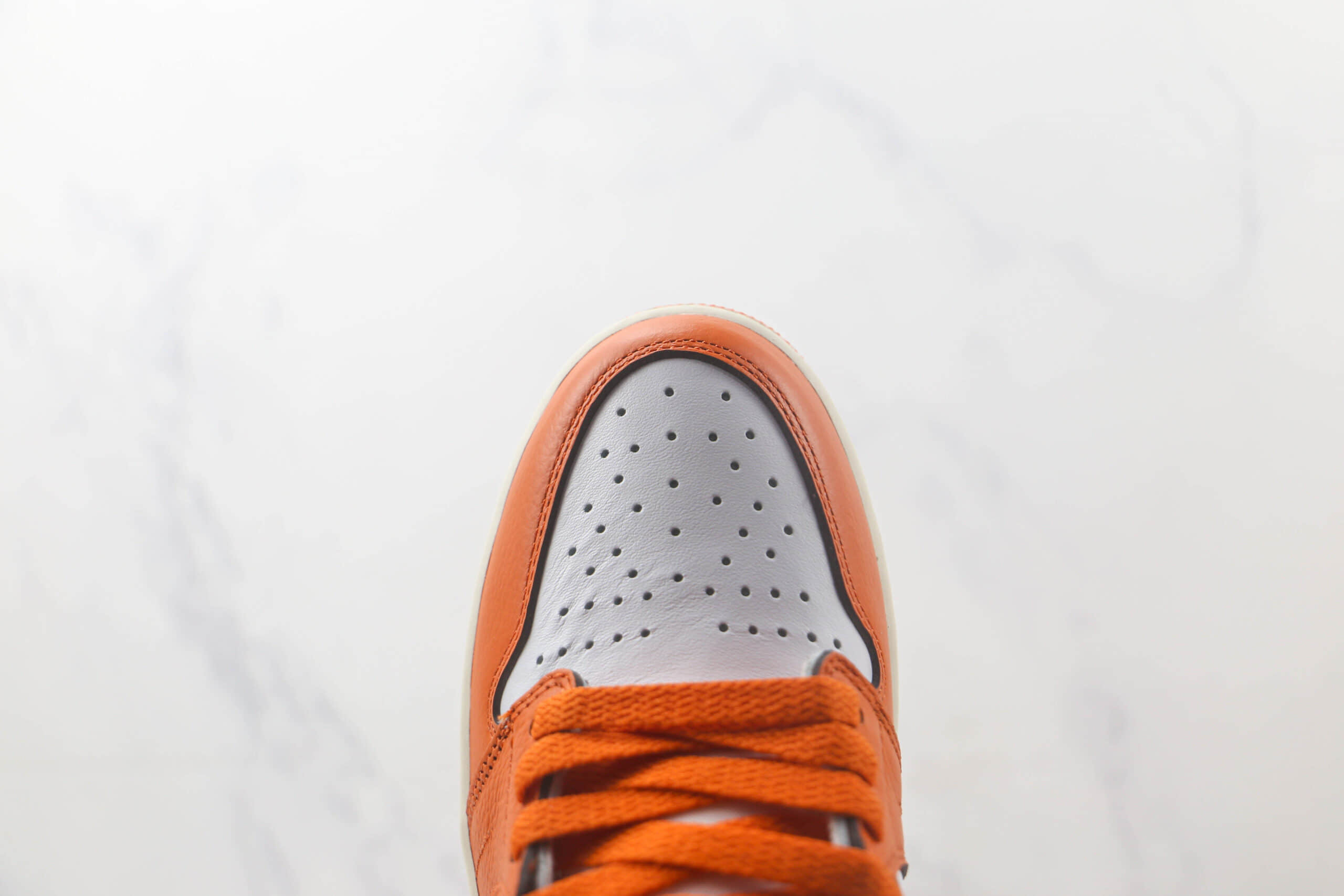 乔丹Air Jordan 1 Retro High纯原版本高帮AJ1爱马仕橙配色板鞋 莆田天花板AJ1系列 货号:DO9369-101