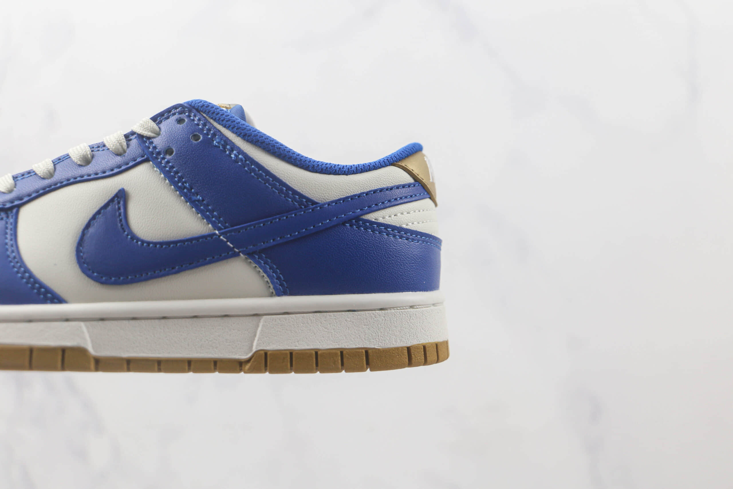 耐克Nike SB Dunk Low Dunk纯原版本低帮SB DUNK白蓝生胶底板鞋 莆田天花板DUNK系列 货号:FB7173-141