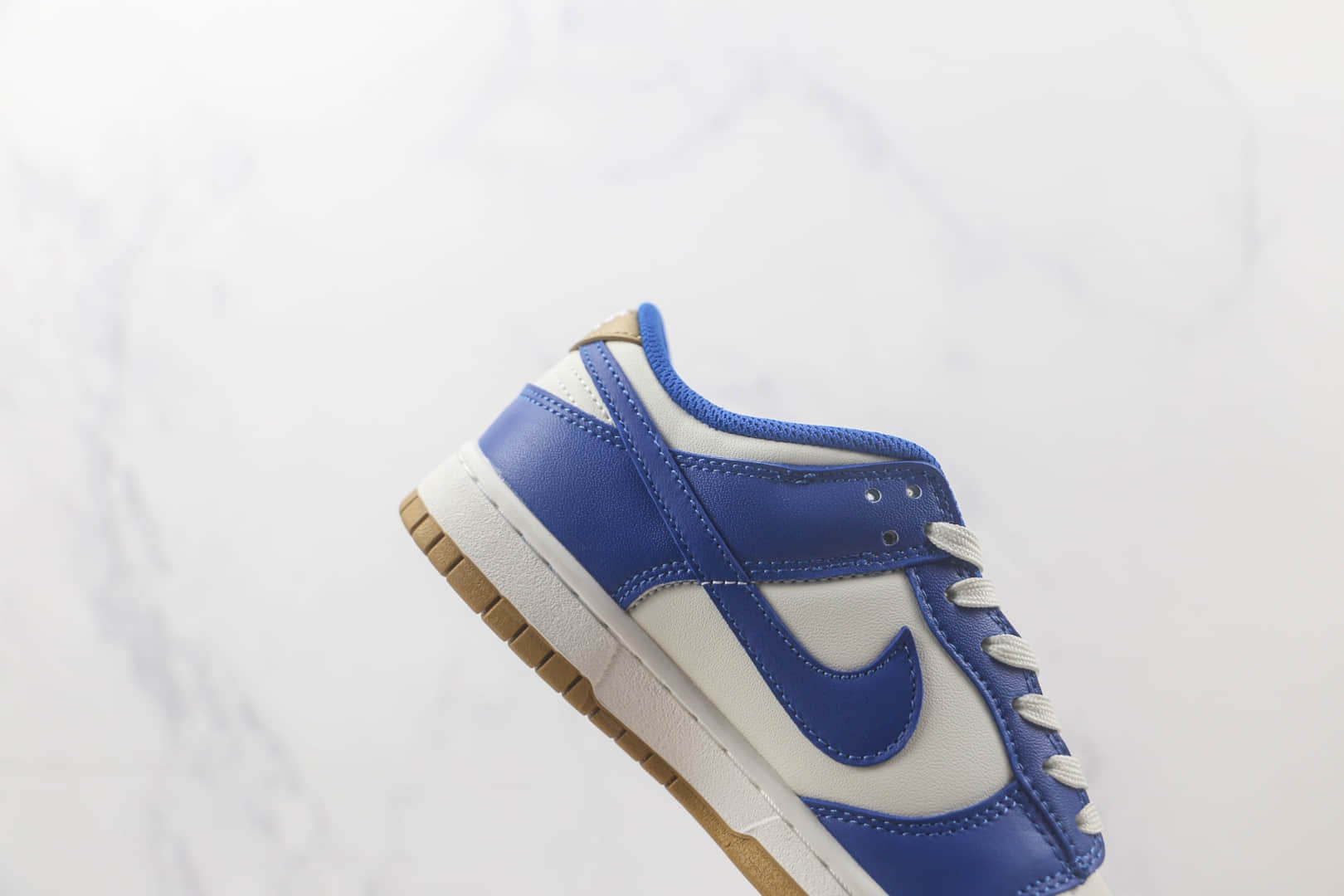 耐克Nike SB Dunk Low Dunk纯原版本低帮SB DUNK白蓝生胶底板鞋 莆田天花板DUNK系列 货号:FB7173-141