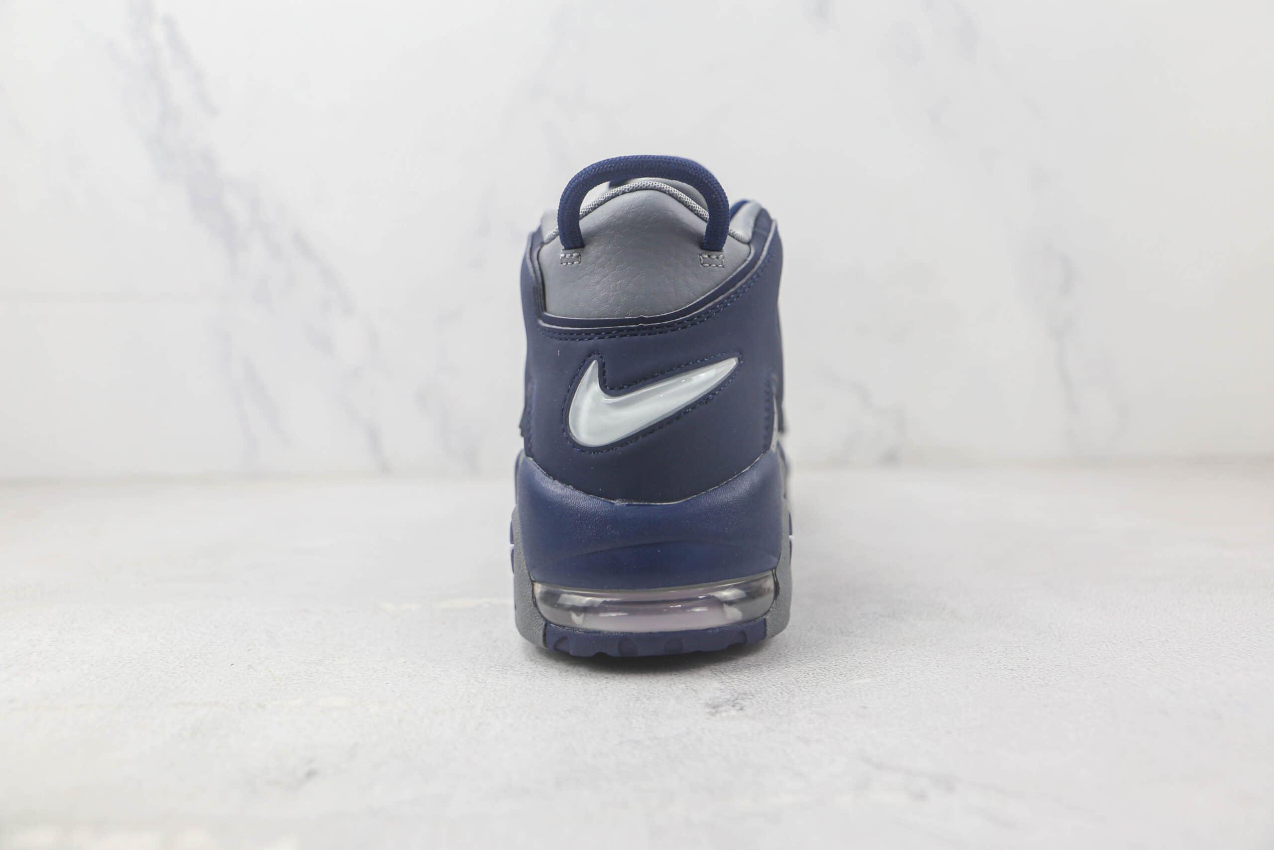 耐克Nike Air More Uptempo纯原版本皮蓬大R灰蓝色篮球鞋 耐克皮蓬系列球鞋 货号：911948-003