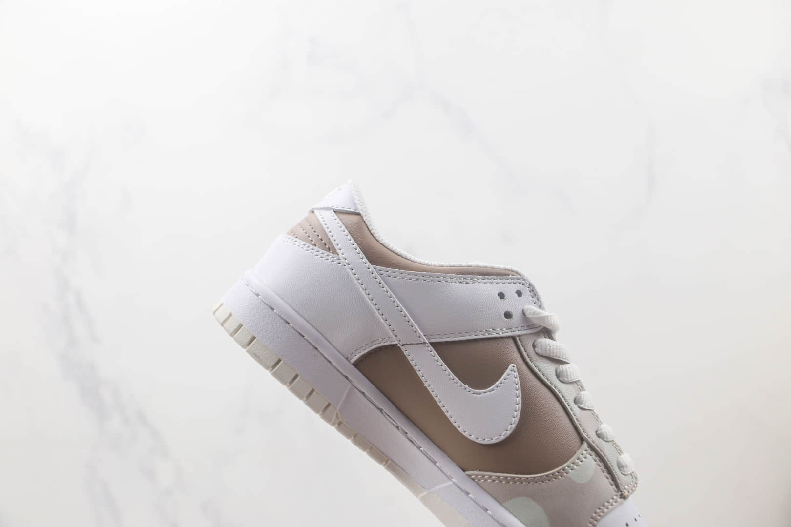 耐克Nike SB Dunk Low Dunk纯原版本低帮SB DUNK白棕色板鞋 莆田天花板DUNK系列 货号:NY3325-203