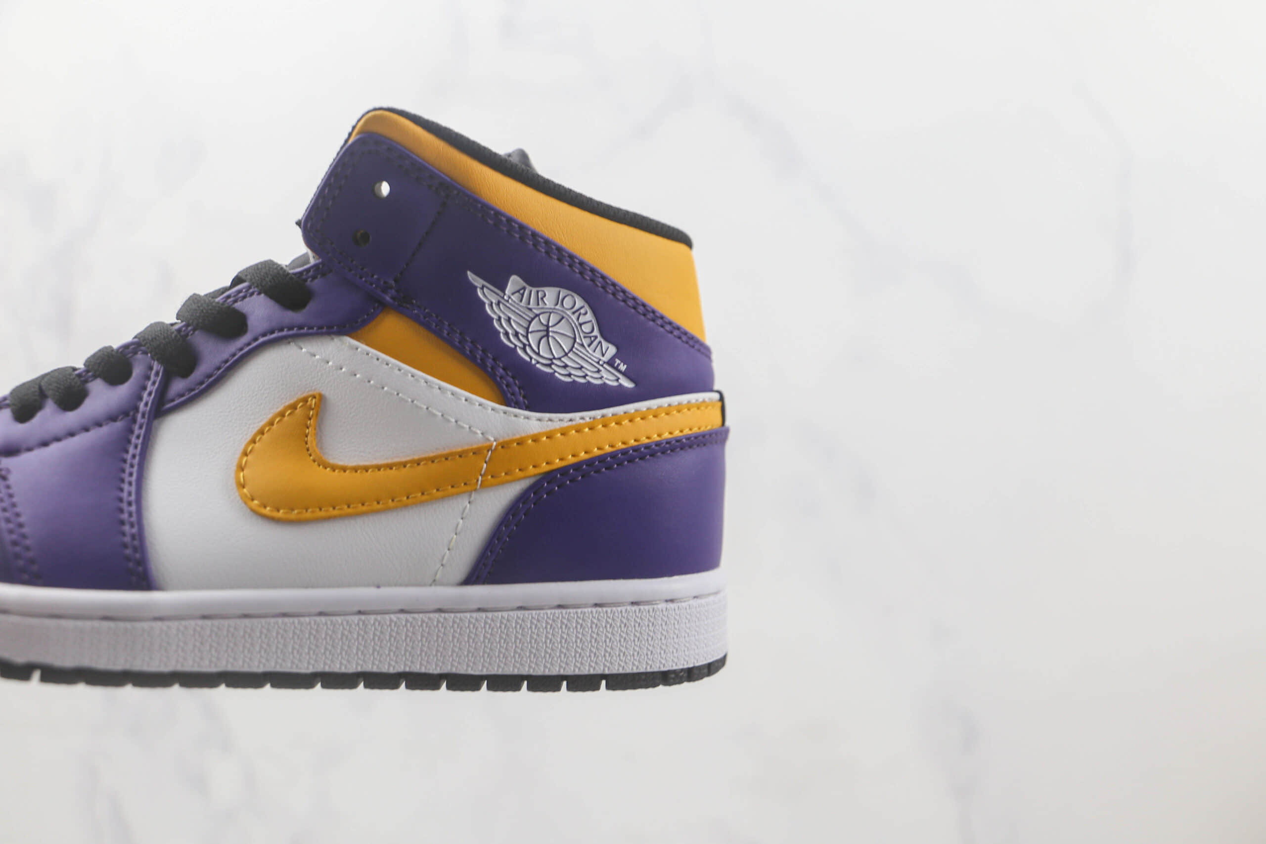 乔丹Air Jordan 1 Mid Retro What the纯原版本中帮AJ1拼接蓝紫色湖人黄钩板鞋 莆田天花板AJ系列 货号:DQ8426-517