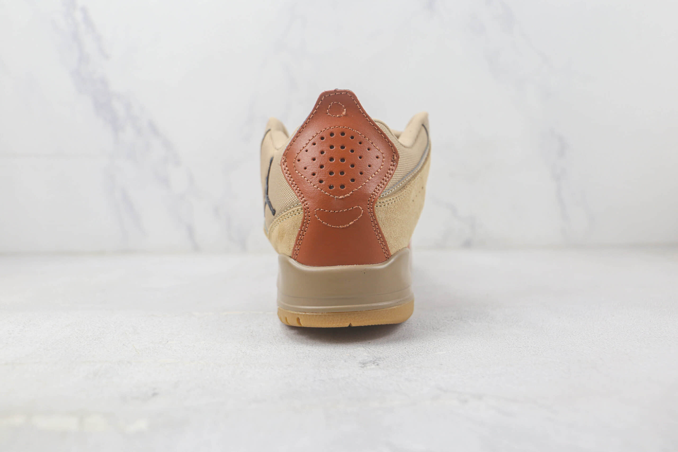 乔丹Air Jordan Courtside 23纯原版本小麦卡其色AJ23篮球鞋 乔丹AJ系列实战篮球鞋 货号:AT0057-200