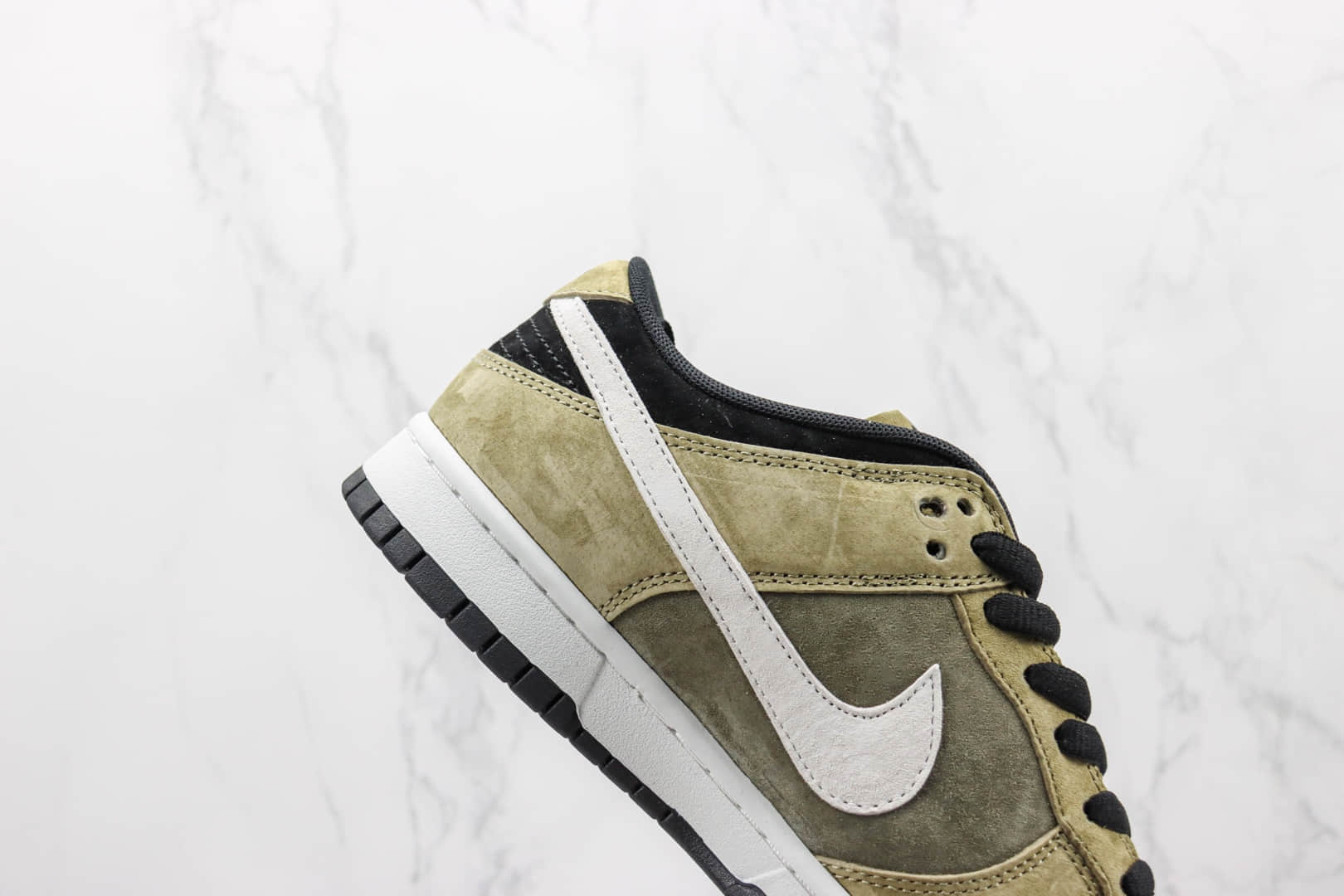 耐克Nike SB Dunk Low Dunk纯原版本低帮SB DUNK绿麂皮白勾板鞋 莆田天花板DUNK板鞋 货号:WT1233-033