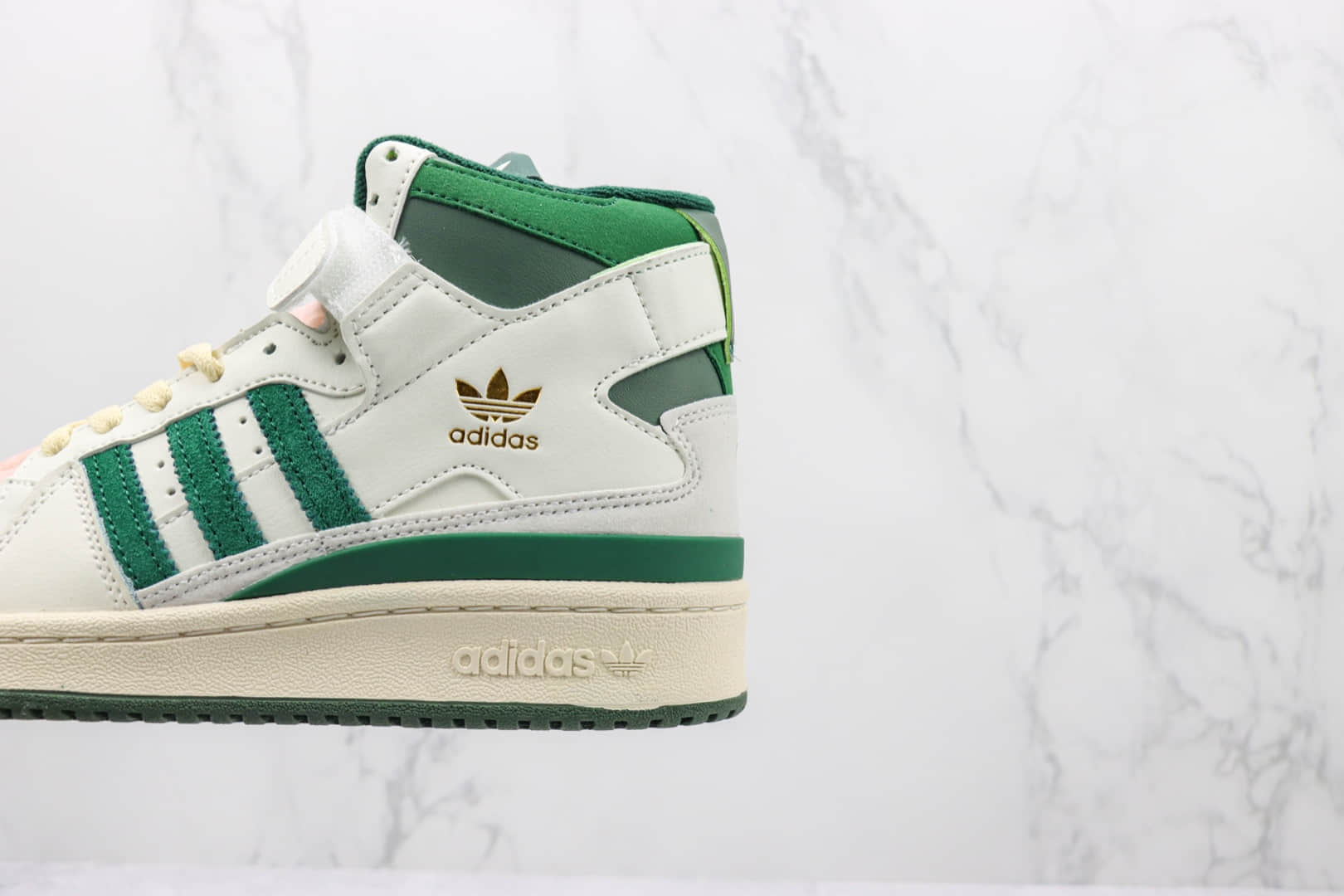 阿迪达斯Adidas Forum 84 High纯原版本高帮Forum84白绿色板鞋 阿迪达斯校园板鞋 货号：GW2203