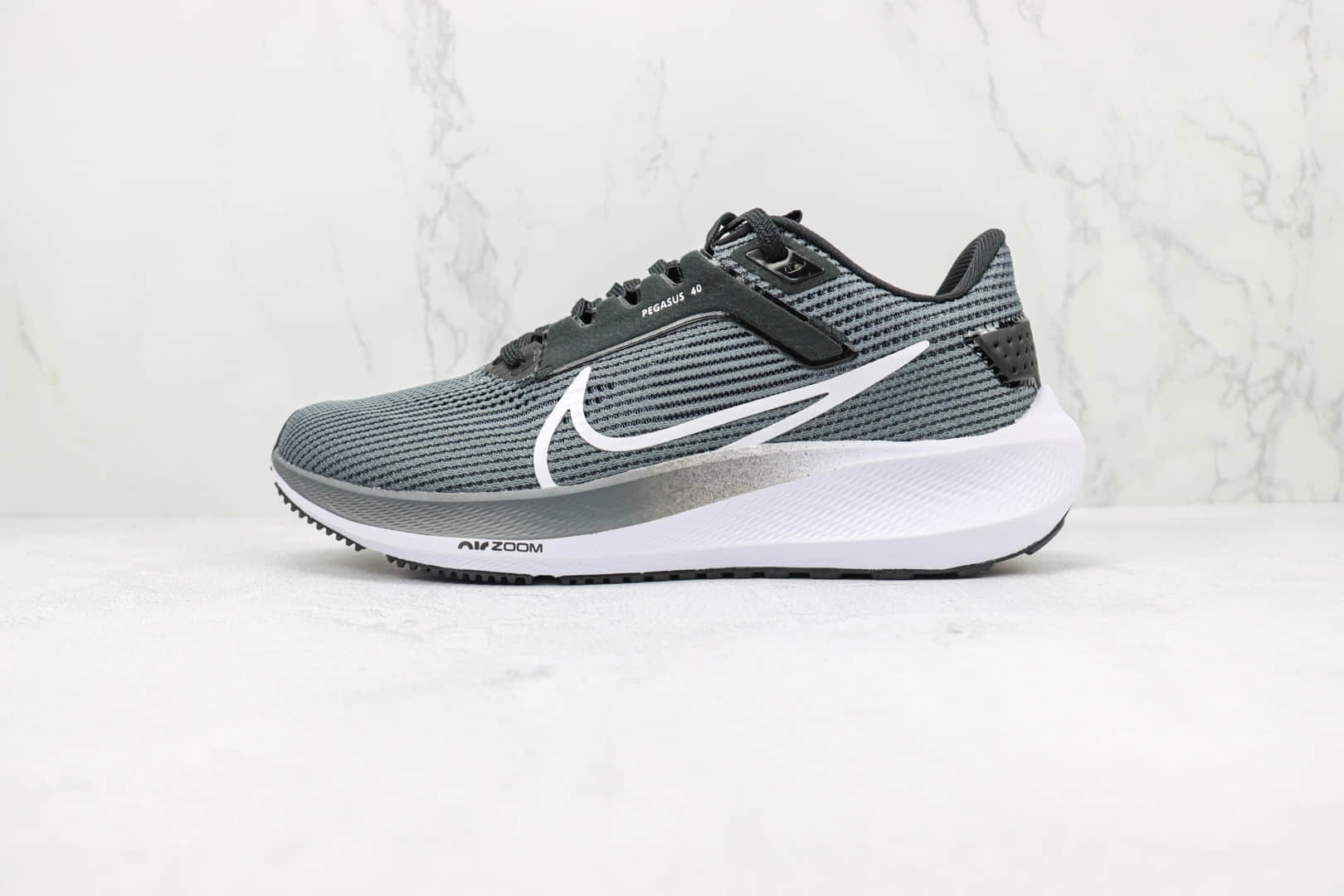 耐克Nike Air Zoom Pegasus 40纯原版本登月40代灰白色慢跑鞋 耐克Zoom系列慢跑鞋 货号:DV3854-106