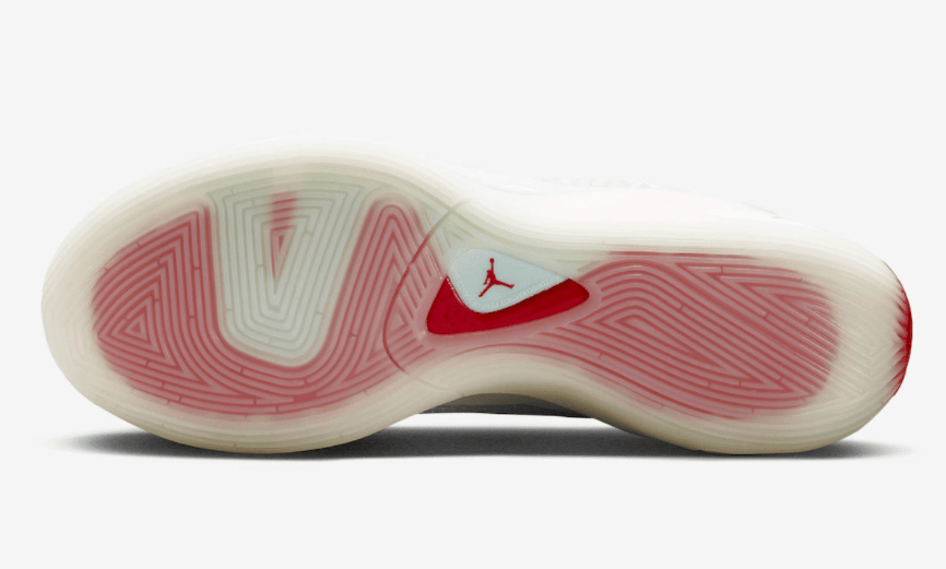 东契奇Jordan Luka 1新配色曝光!居然是兔年限定! 货号:FB8945-100