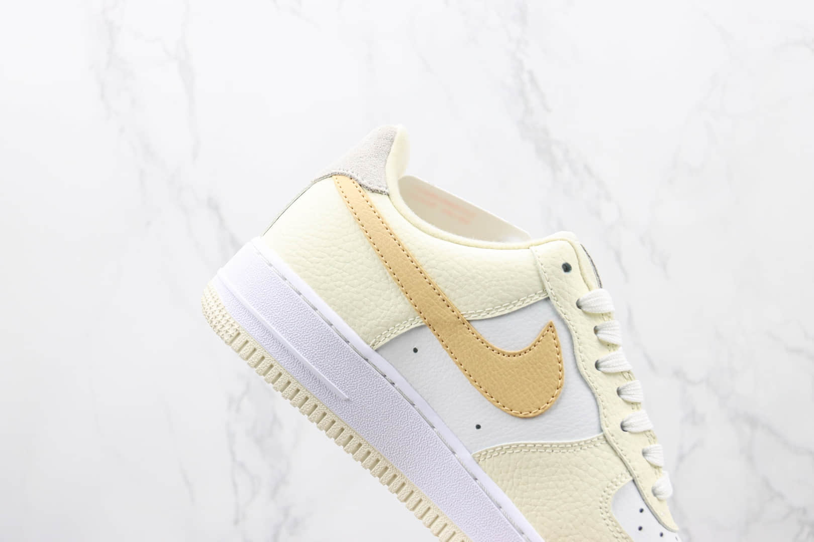 耐克Nike Air Force 1 Low 07纯原版本低帮空军一号奶黄白色板鞋 莆田耐克空军一号板鞋 货号:DX8953-100