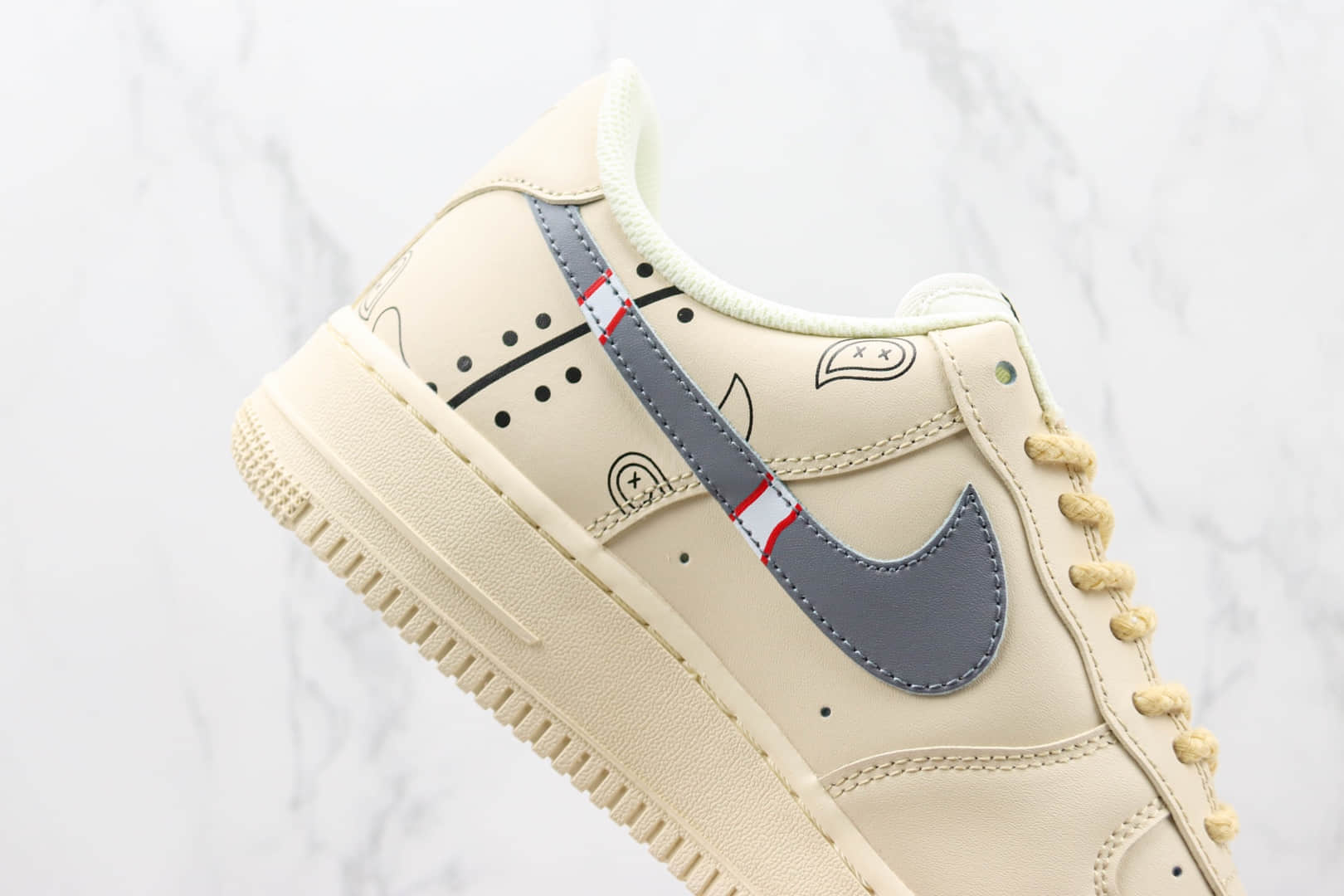 耐克Nike Air Force 1 Low纯原版本低帮空军一号米色涂鸦腰果花配色板鞋 天花板耐克空军一号系列 货号:CW2288-316