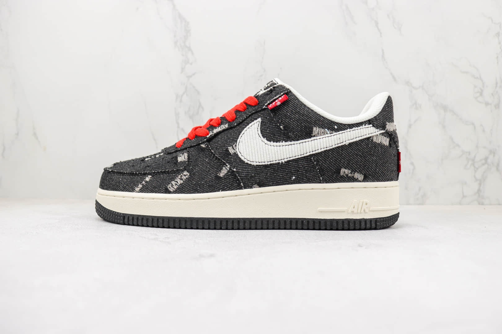 耐克Nike Air Force 1 Nike Low纯原版本低帮空军一号李维斯黑色帆布板鞋 莆田空军一号校园板鞋 货号:LE5050-011