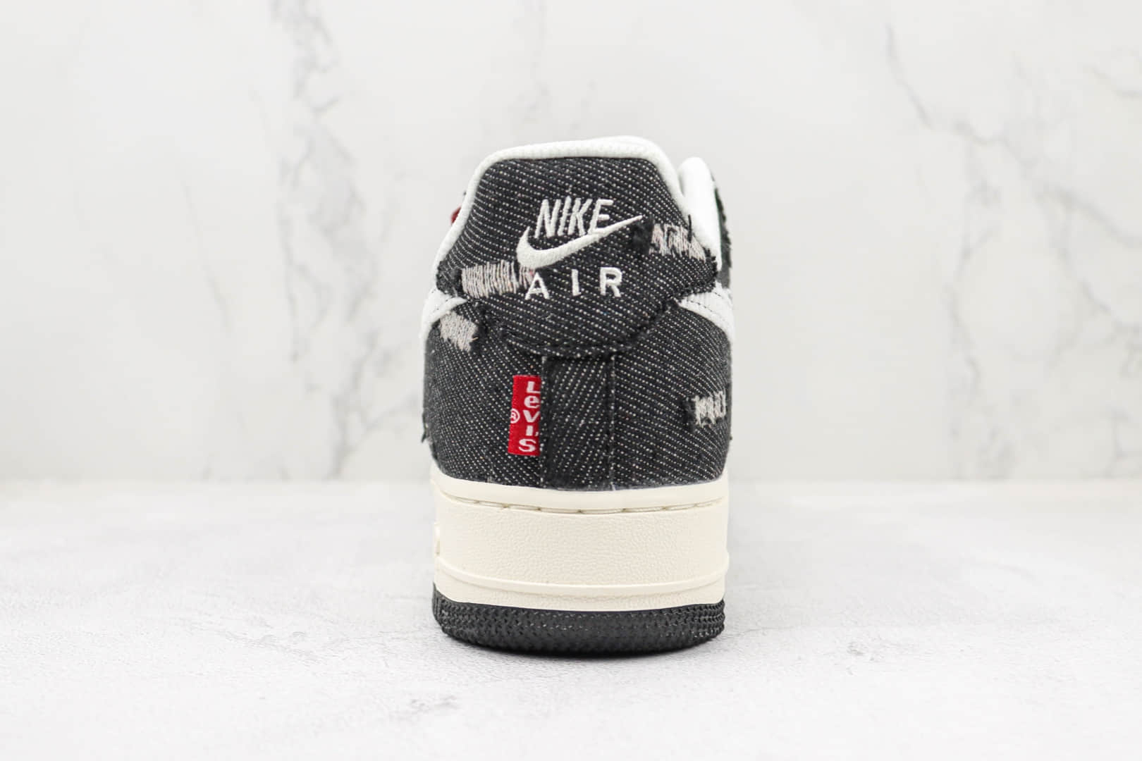 耐克Nike Air Force 1 Nike Low纯原版本低帮空军一号李维斯黑色帆布板鞋 莆田空军一号校园板鞋 货号:LE5050-011