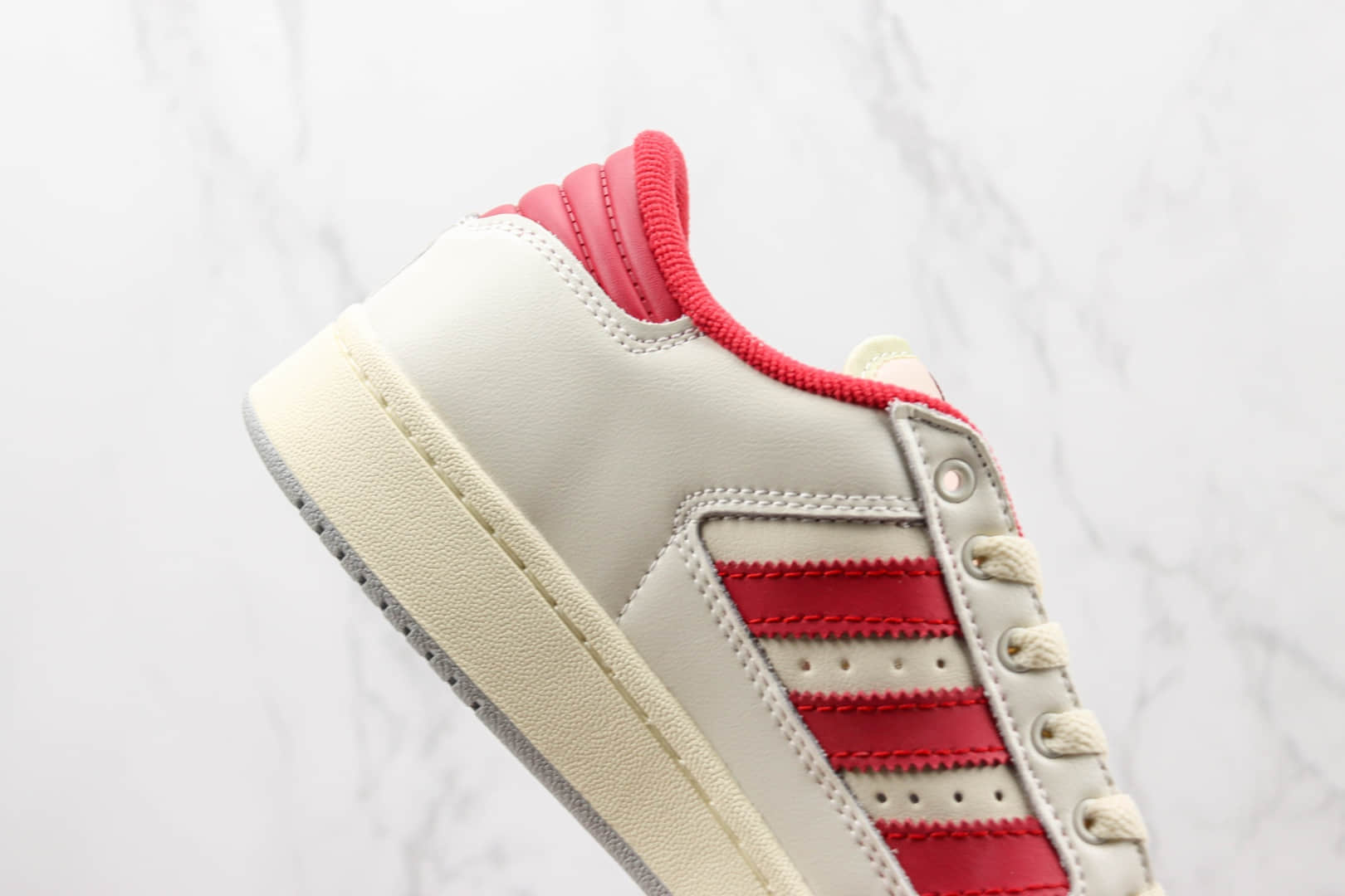 阿迪达斯Adidas Centennial 85 Low纯原版本白红色复古板鞋 莆田阿迪达斯复古篮球鞋 货号:HQ6278