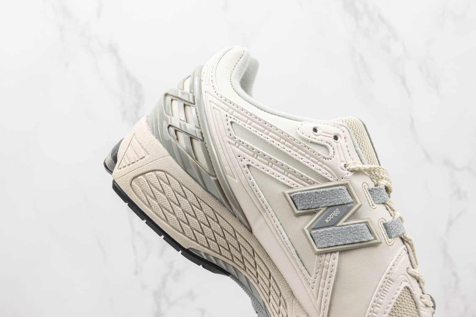 新百伦New Balance 1906纯原版本NB1906复古慢跑鞋 莆田NB系列慢跑鞋 货号:M1906RD