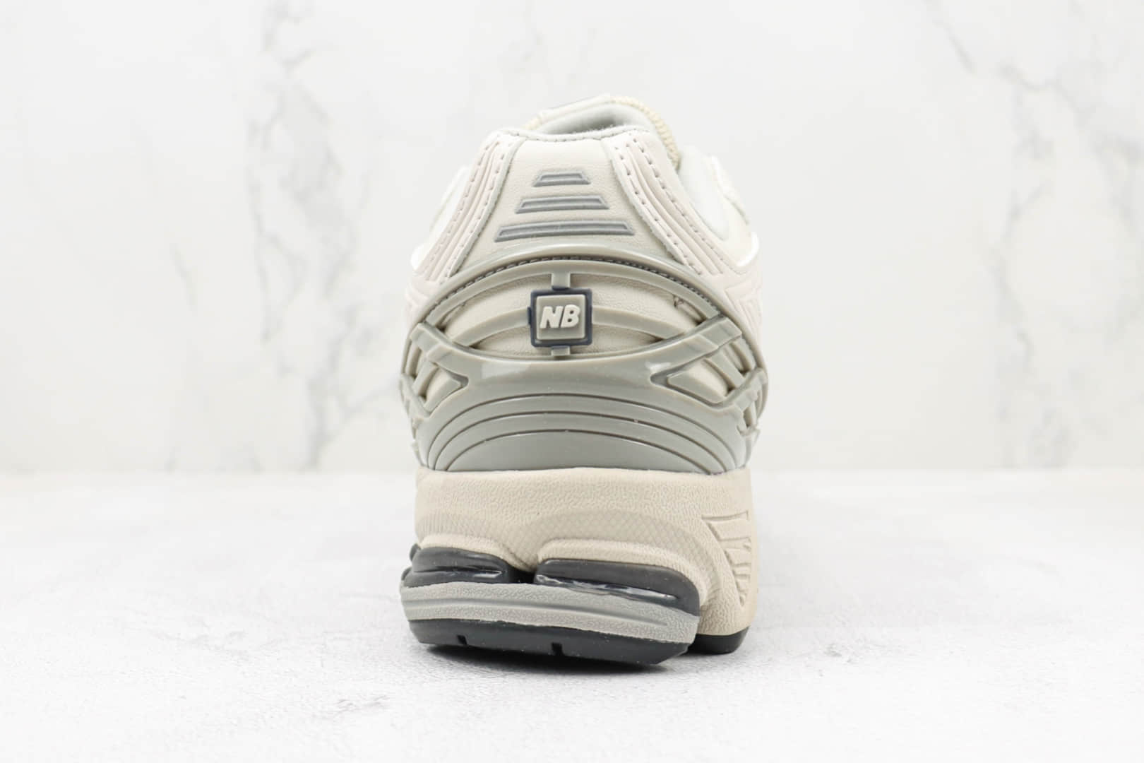 新百伦New Balance 1906纯原版本NB1906复古慢跑鞋 莆田NB系列慢跑鞋 货号:M1906RD