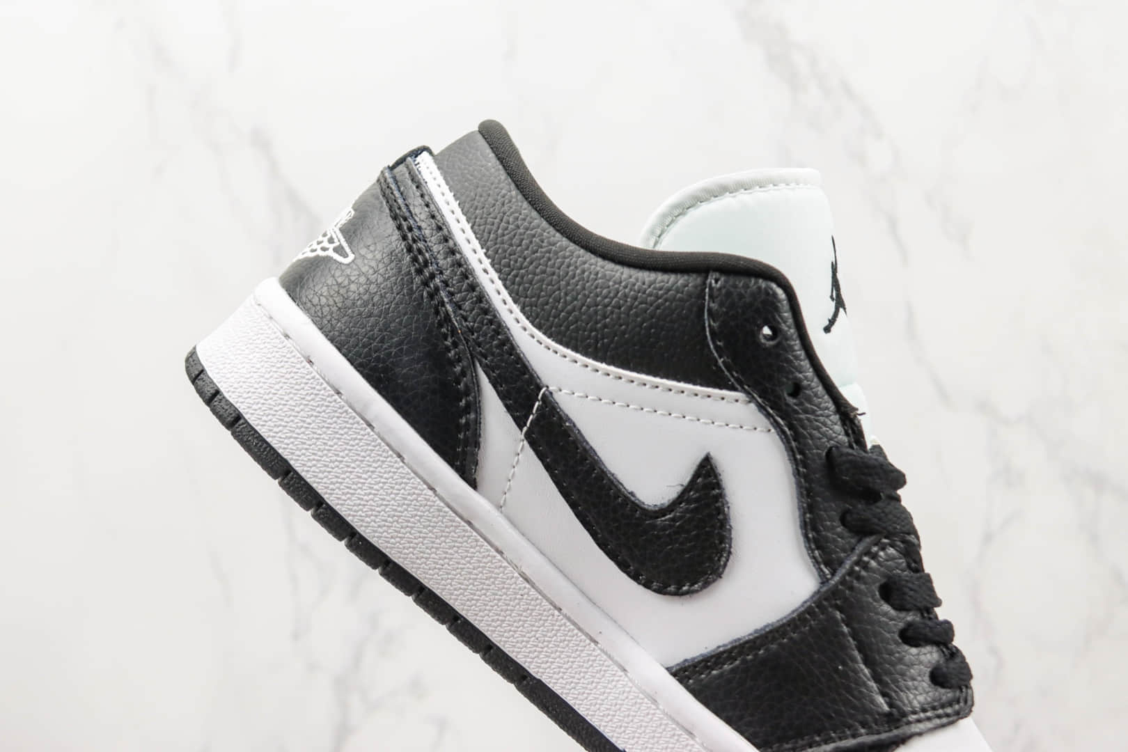 乔丹Air Jordan 1 Low Panda纯原版本低帮AJ1熊猫黑白色板鞋 莆田AJ1系列 货号:DC0774-101