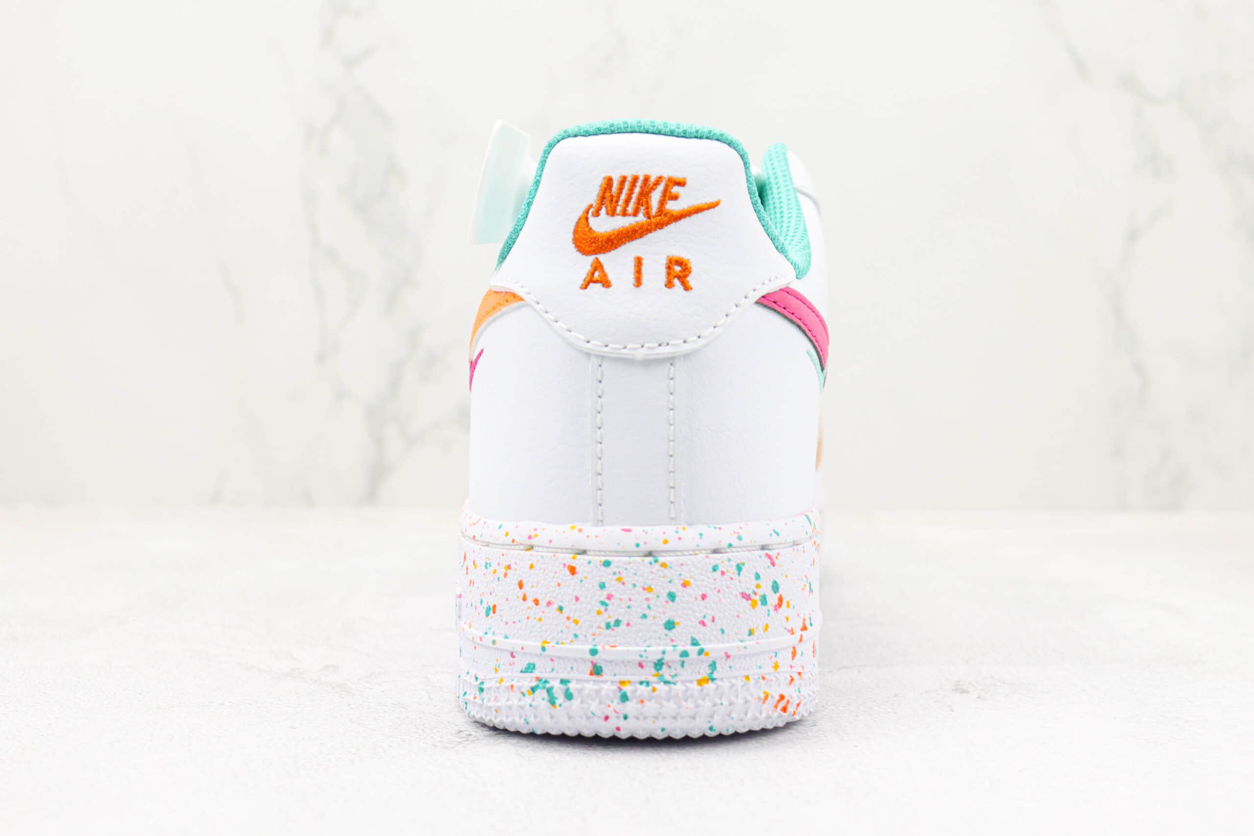 耐克Nike Air Force 1 07纯原版本低帮空军一号双小勾彩色波点板鞋 耐克空军一号校园板鞋 货号:FD4626-181